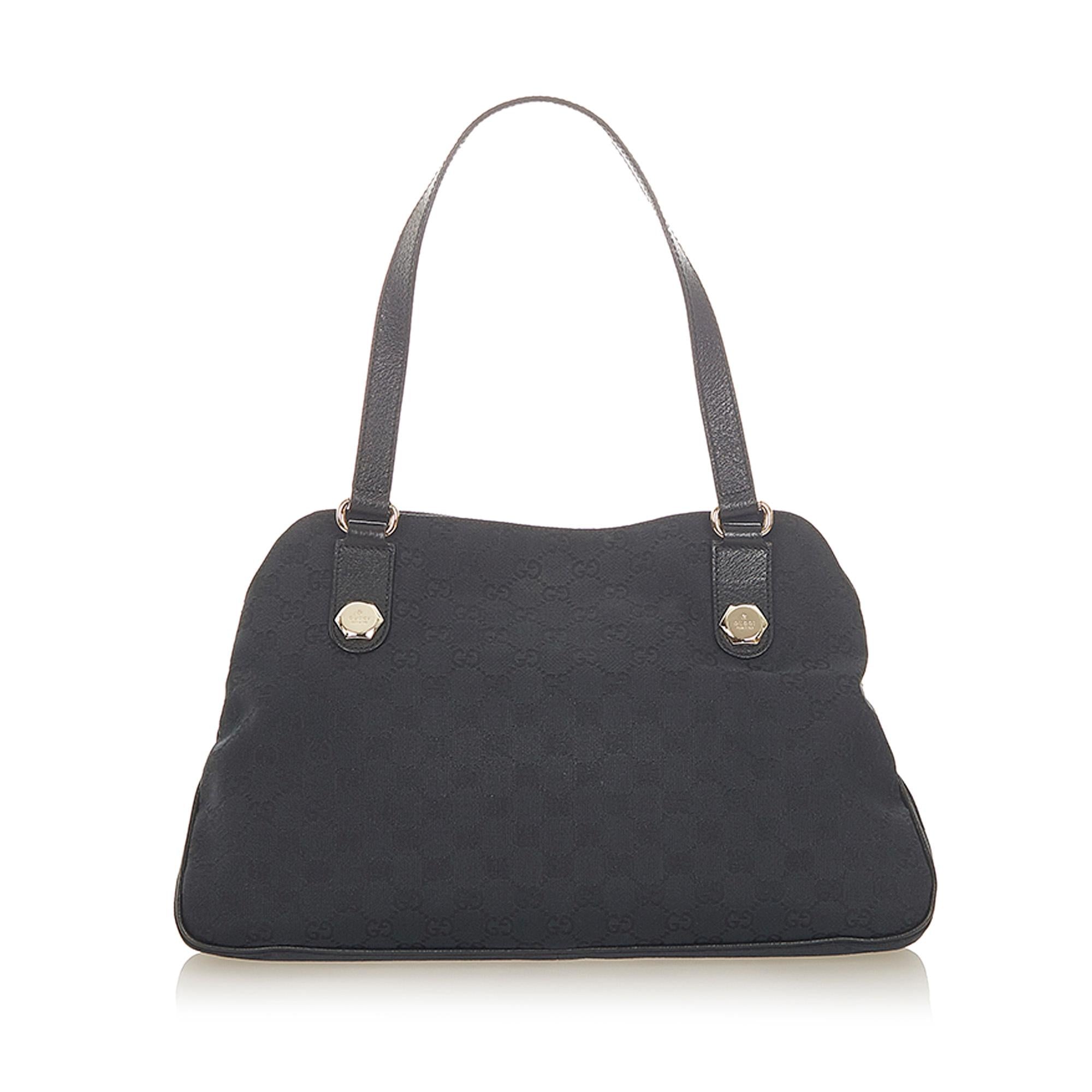 Gucci Gucci Canvas Shoulder Bag (SHG-32366)