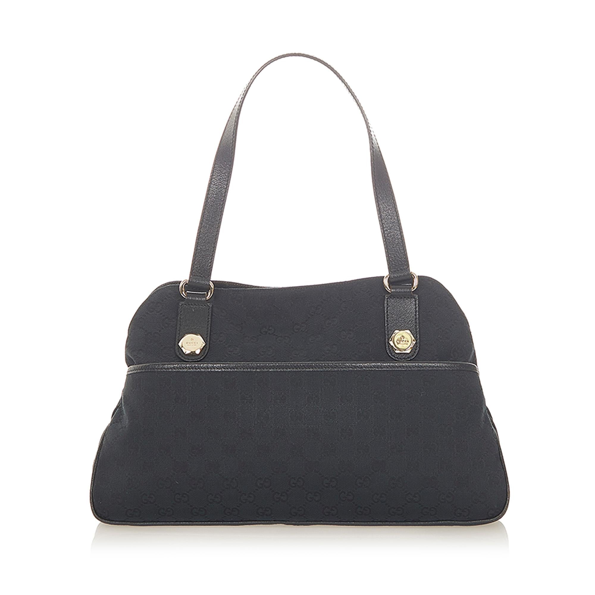 Gucci Gucci Canvas Shoulder Bag (SHG-32366)