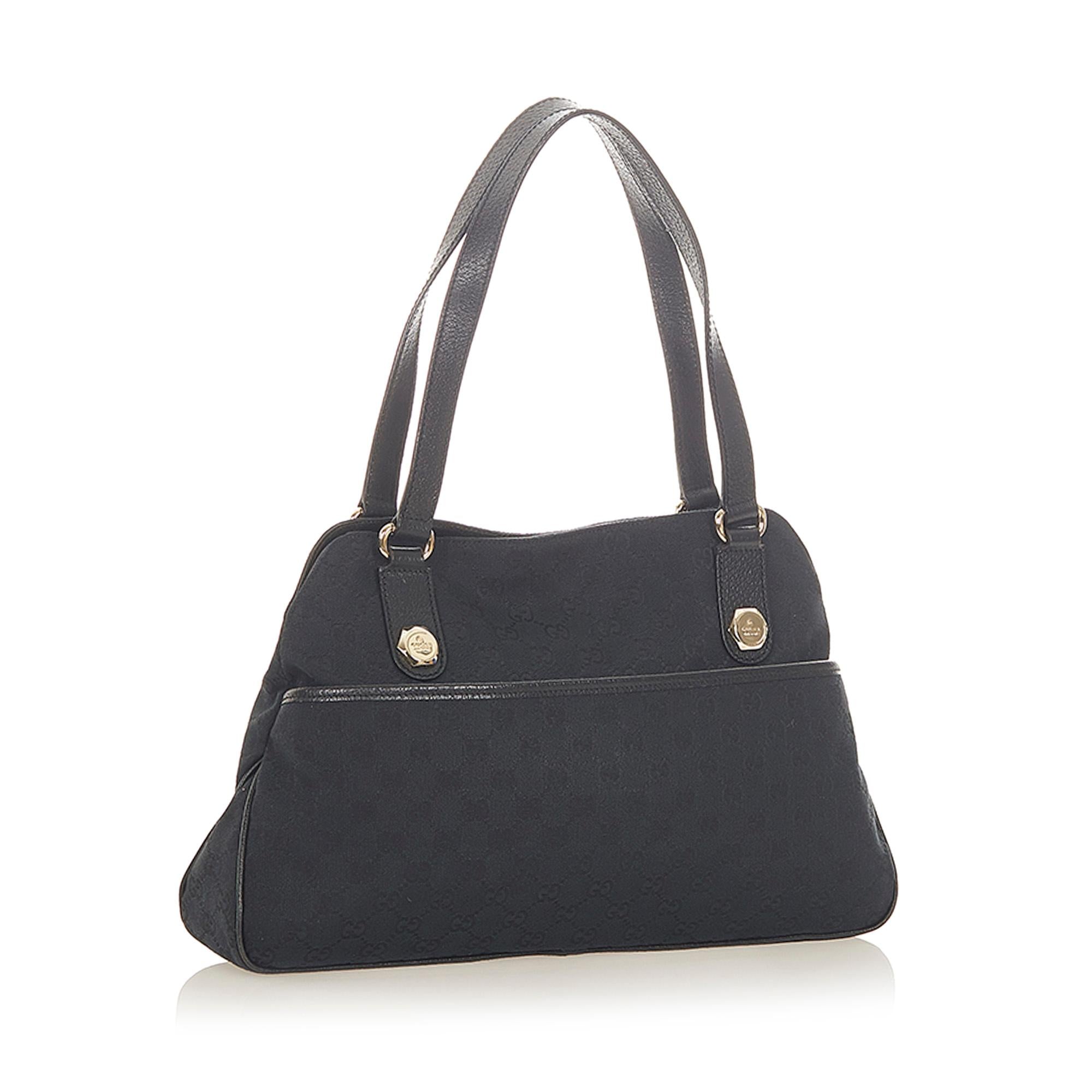 Gucci Gucci Canvas Shoulder Bag (SHG-32366)