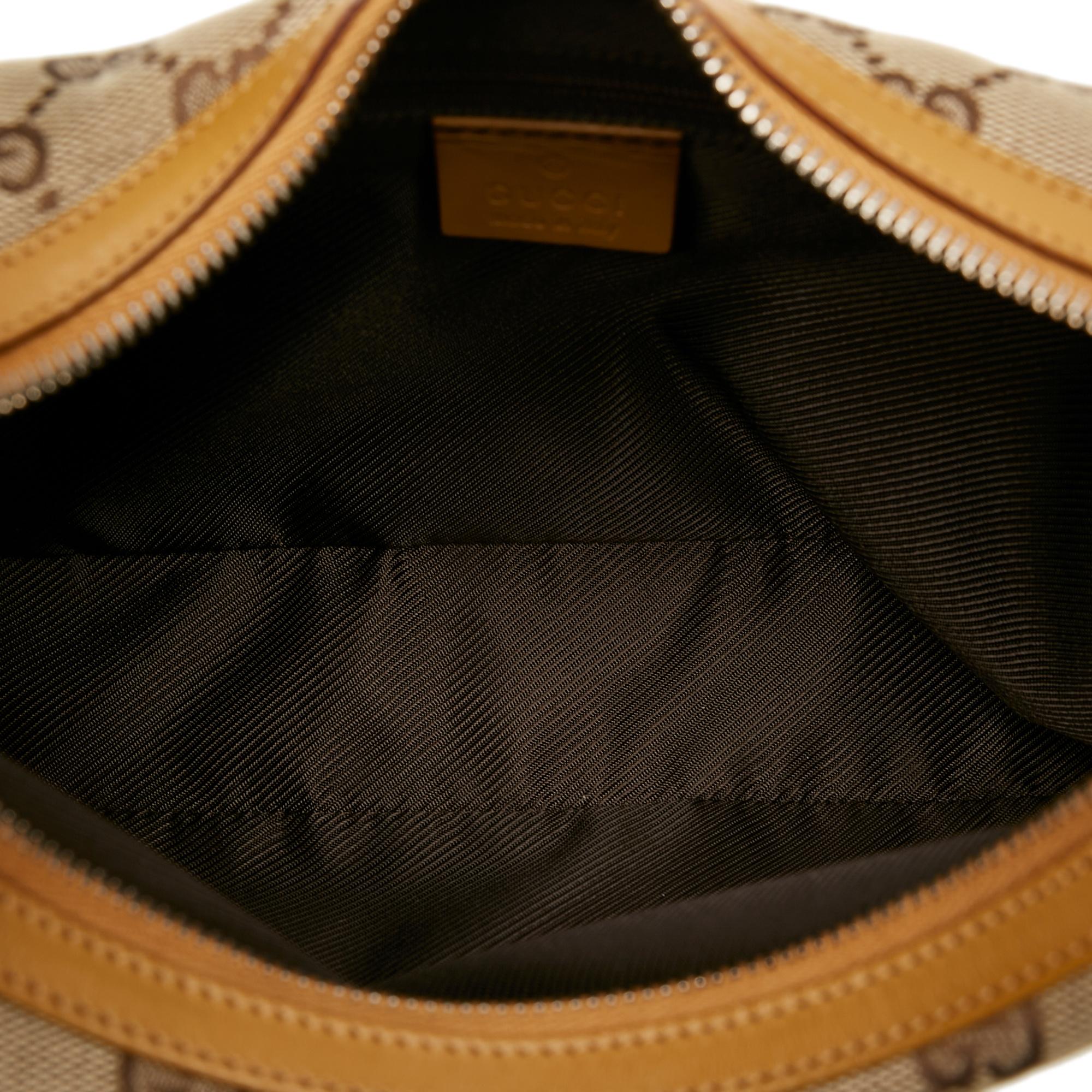 Gucci Gucci Canvas Shoulder Bag (SHG-32541)