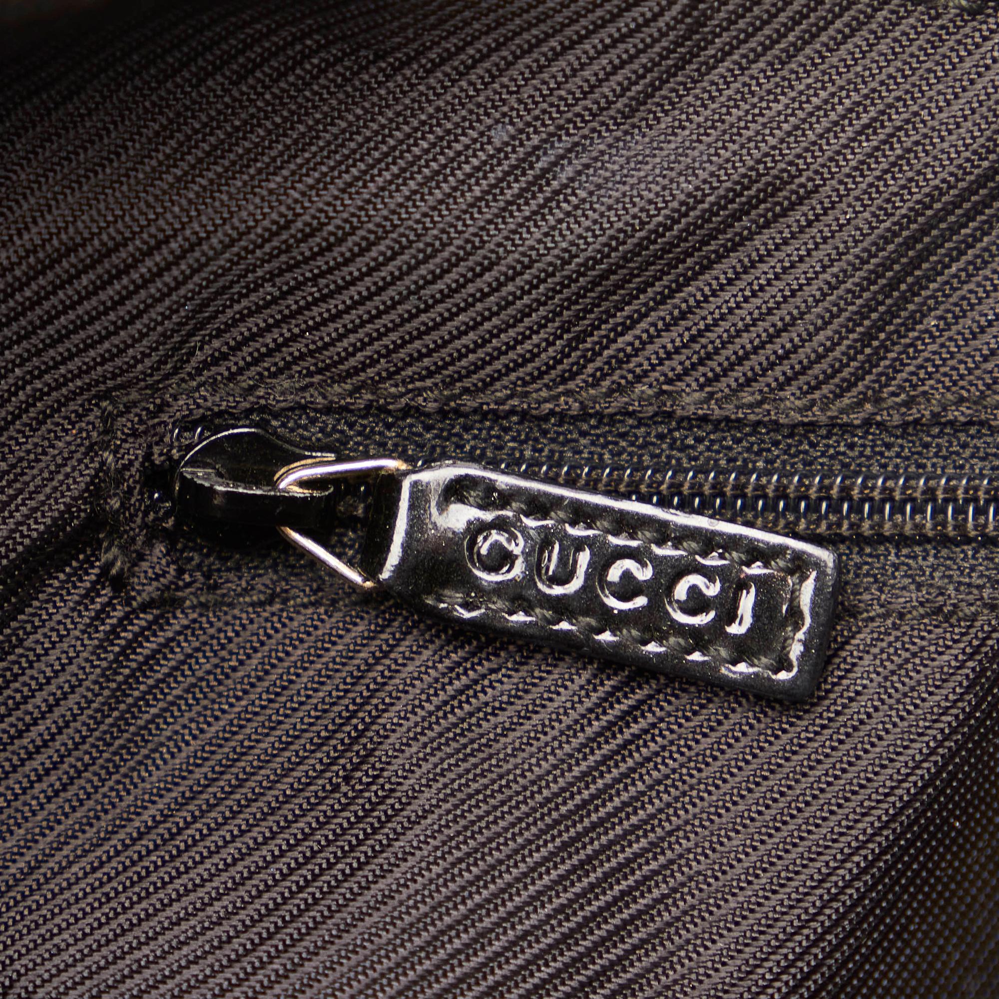 Gucci Gucci Canvas Shoulder Bag (SHG-32653)