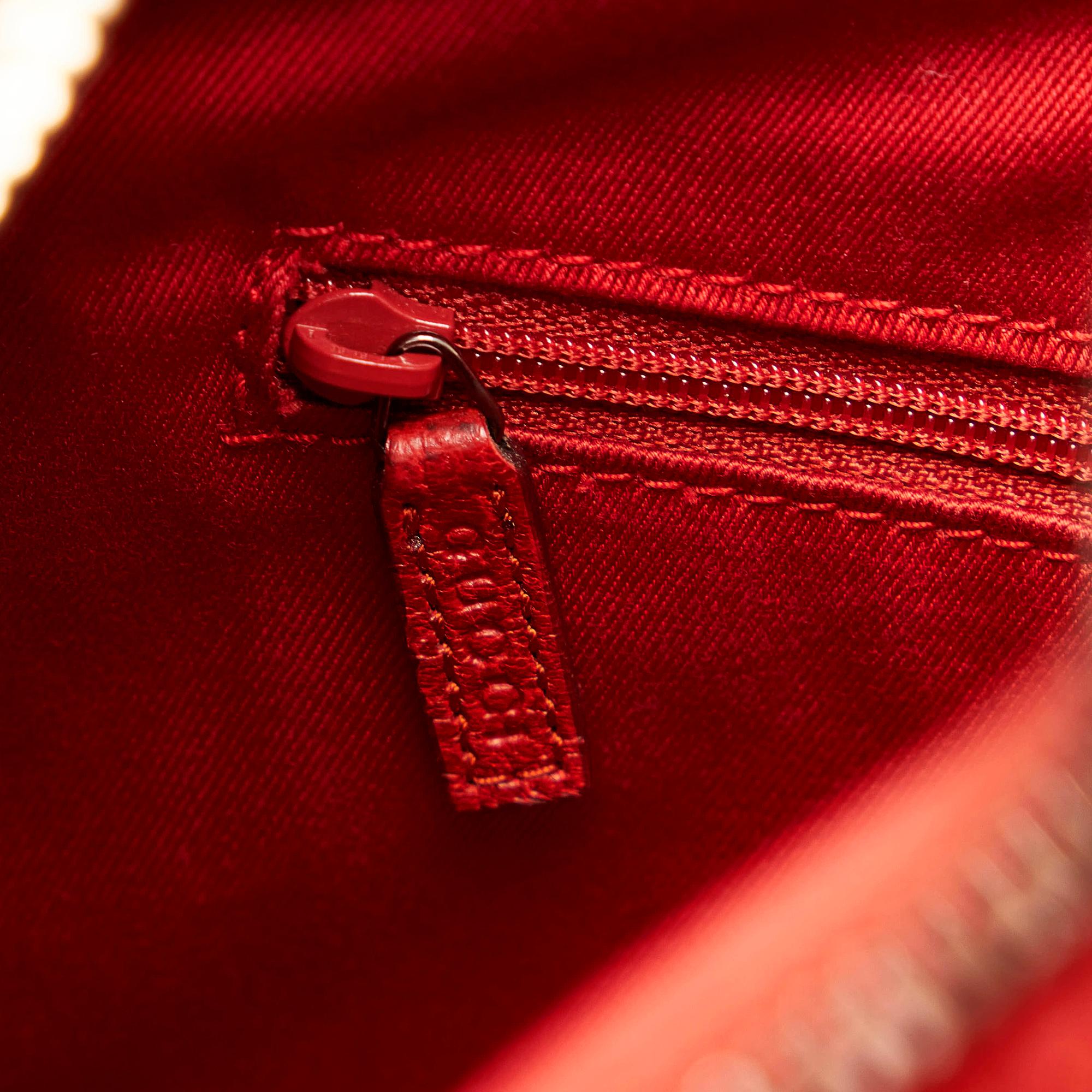 Gucci Gucci Canvas Shoulder Bag (SHG-32781)