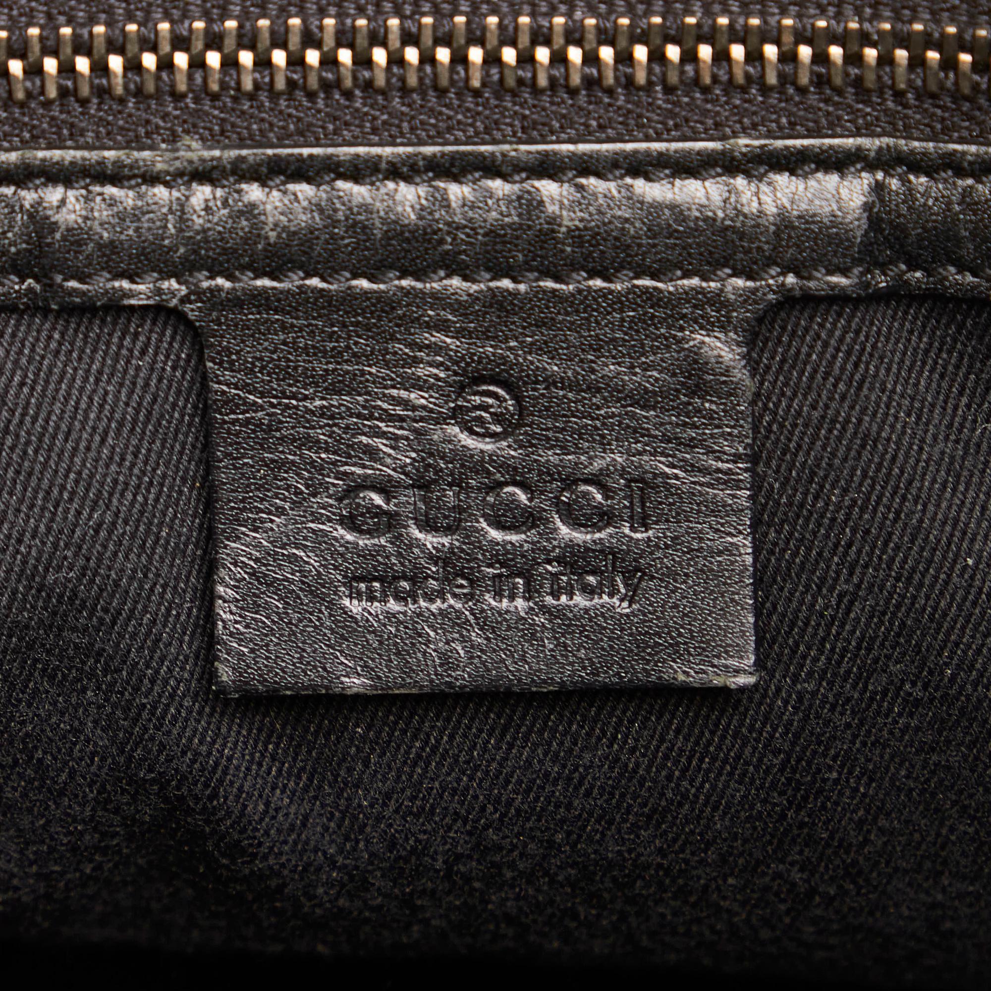Gucci Gucci Canvas Shoulder Bag (SHG-32798)
