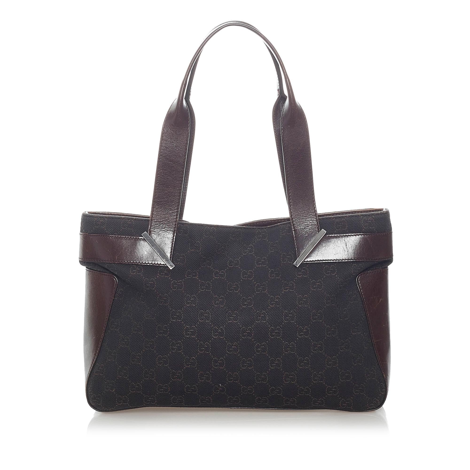 Gucci Gucci Canvas Shoulder Bag (SHG-32847)