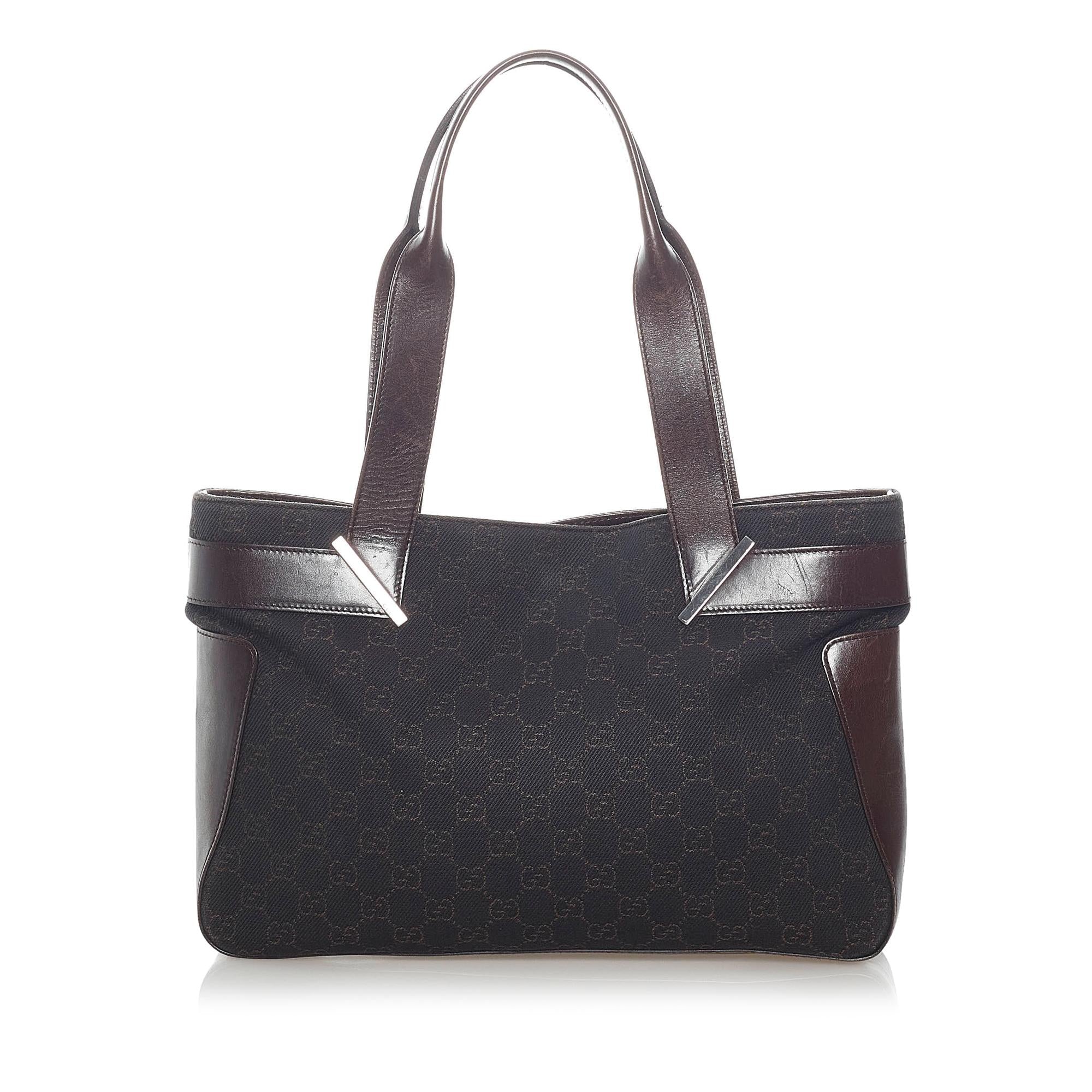 Gucci Gucci Canvas Shoulder Bag (SHG-32847)
