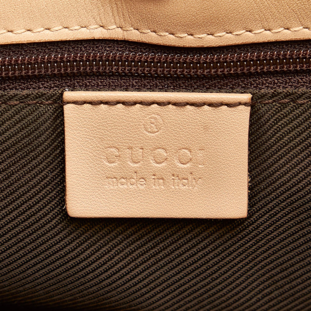 Gucci Gucci Canvas Shoulder Bag (SHG-32853)