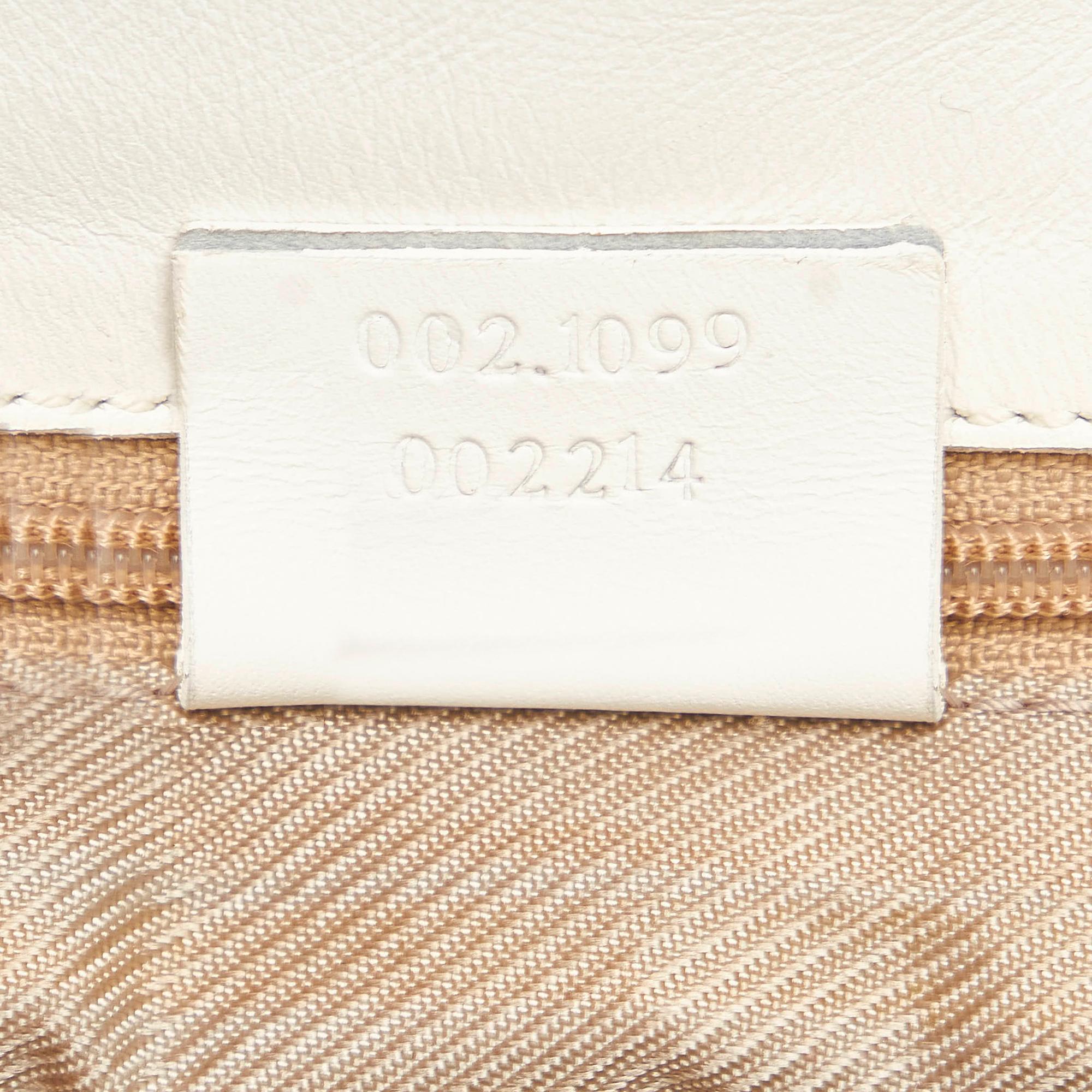 Gucci Gucci Canvas Shoulder Bag (SHG-33008)