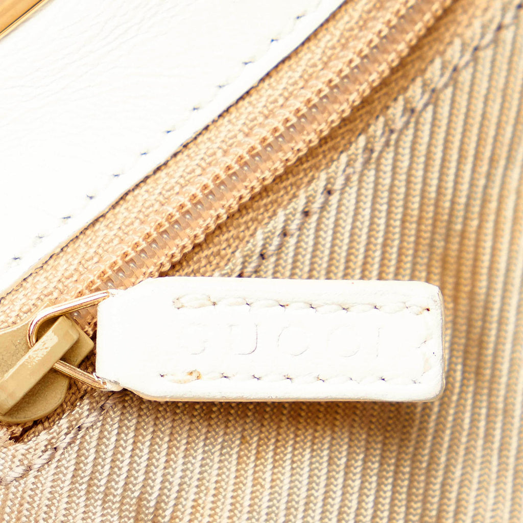 Gucci Gucci Canvas Shoulder Bag (SHG-33008)