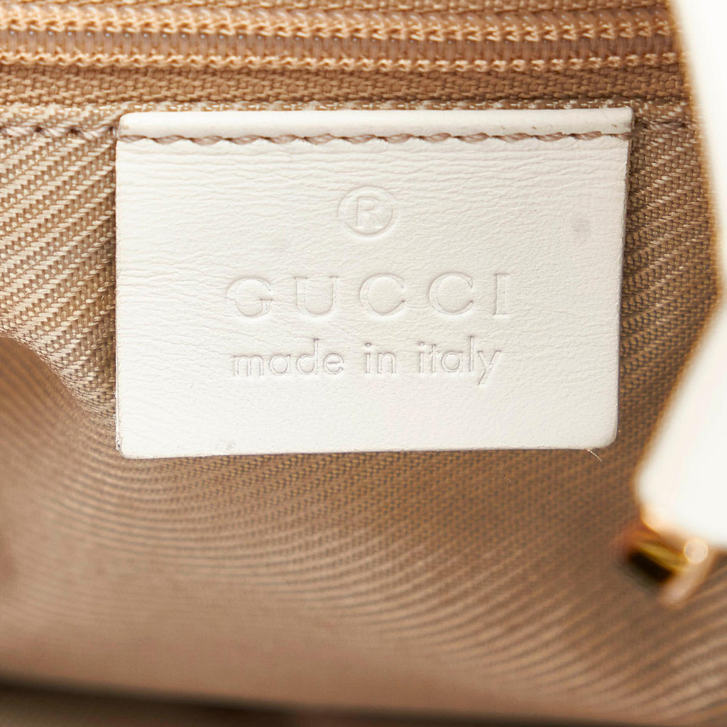 Gucci Gucci Canvas Shoulder Bag (SHG-33008)