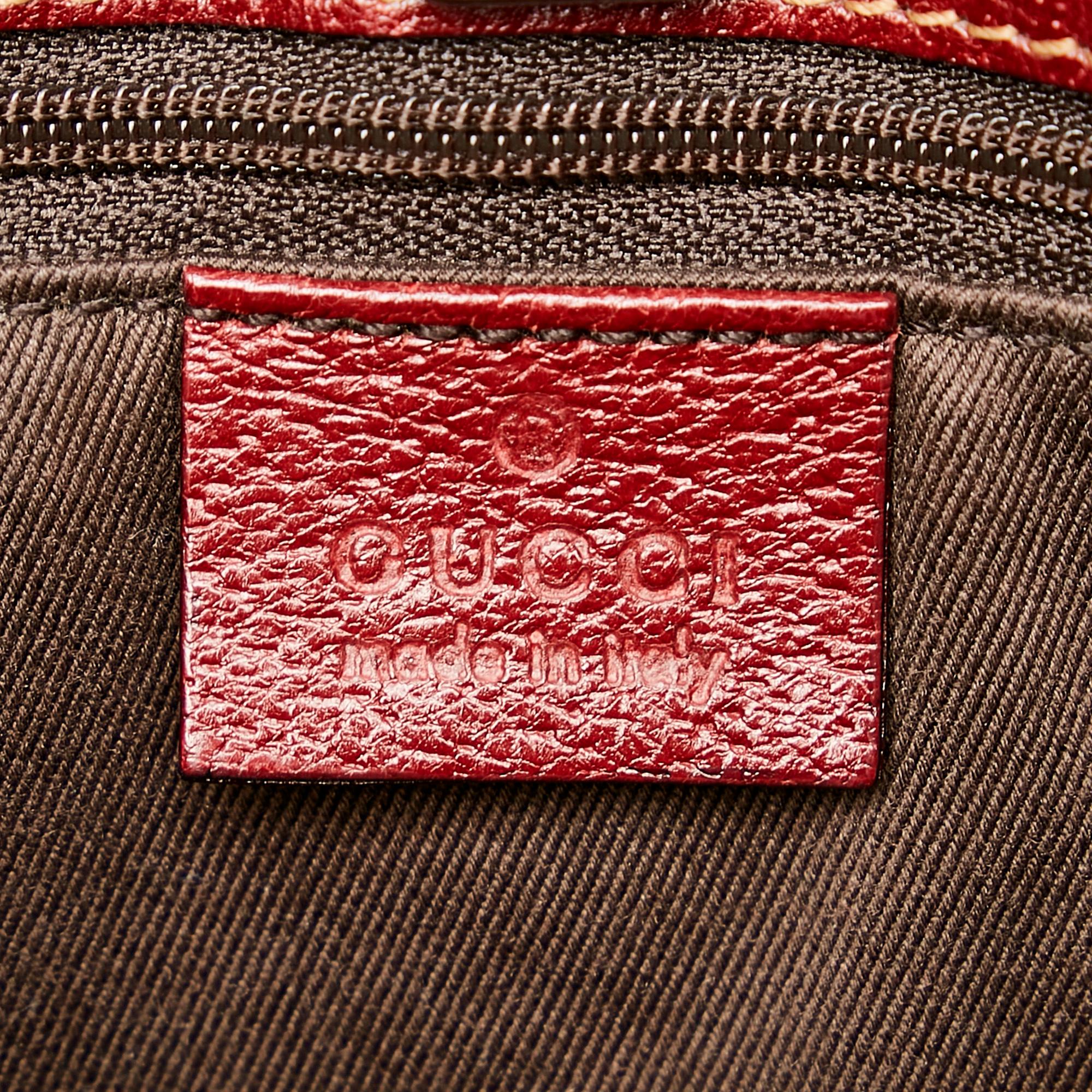 Gucci Gucci Canvas Shoulder Bag (SHG-33097)