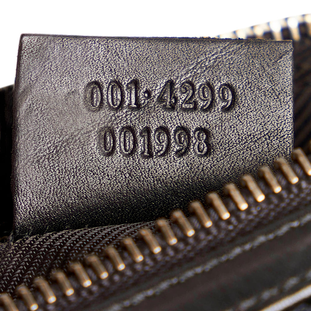 Gucci Gucci Canvas Shoulder Bag (SHG-33221)