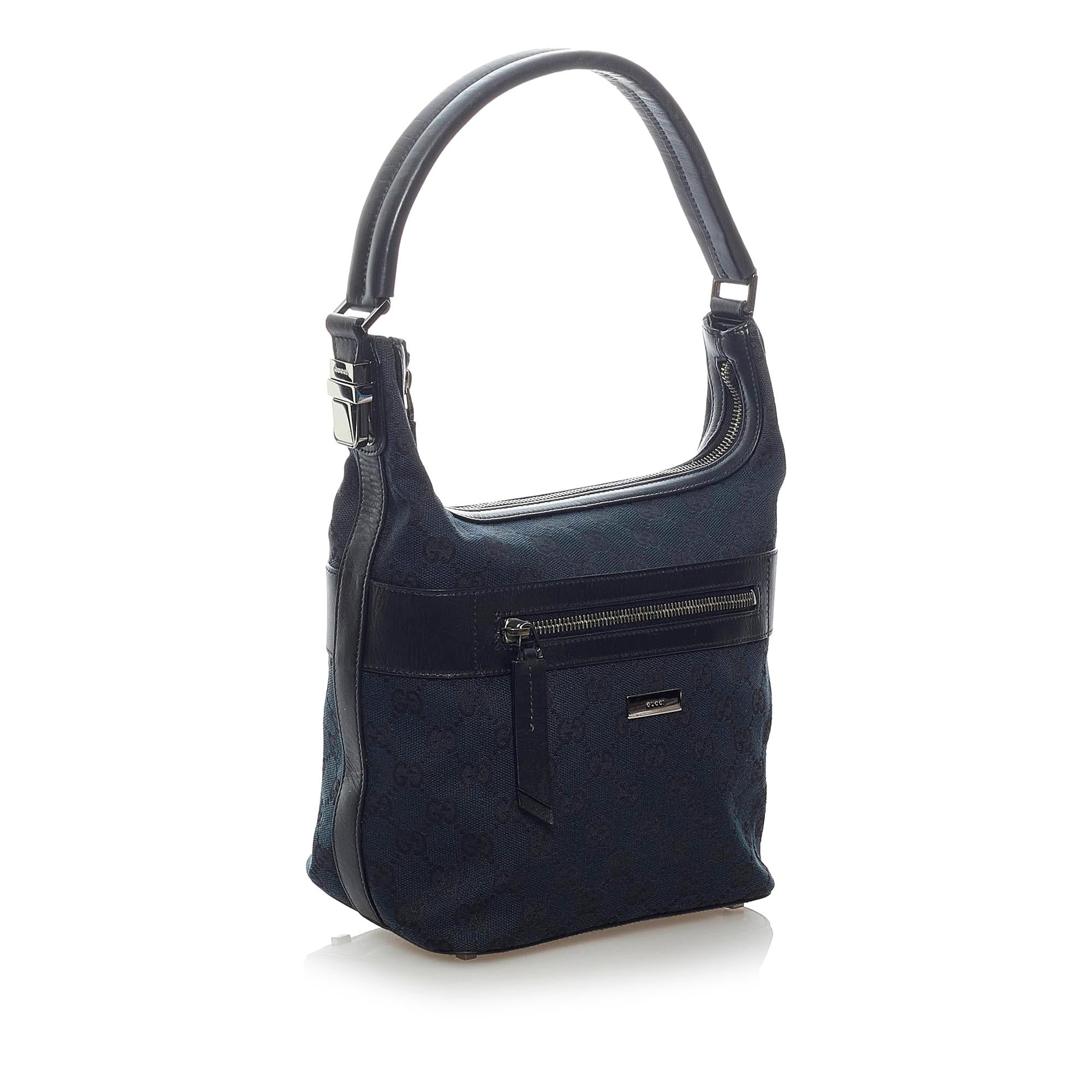 Gucci Gucci Canvas Shoulder Bag (SHG-33221)