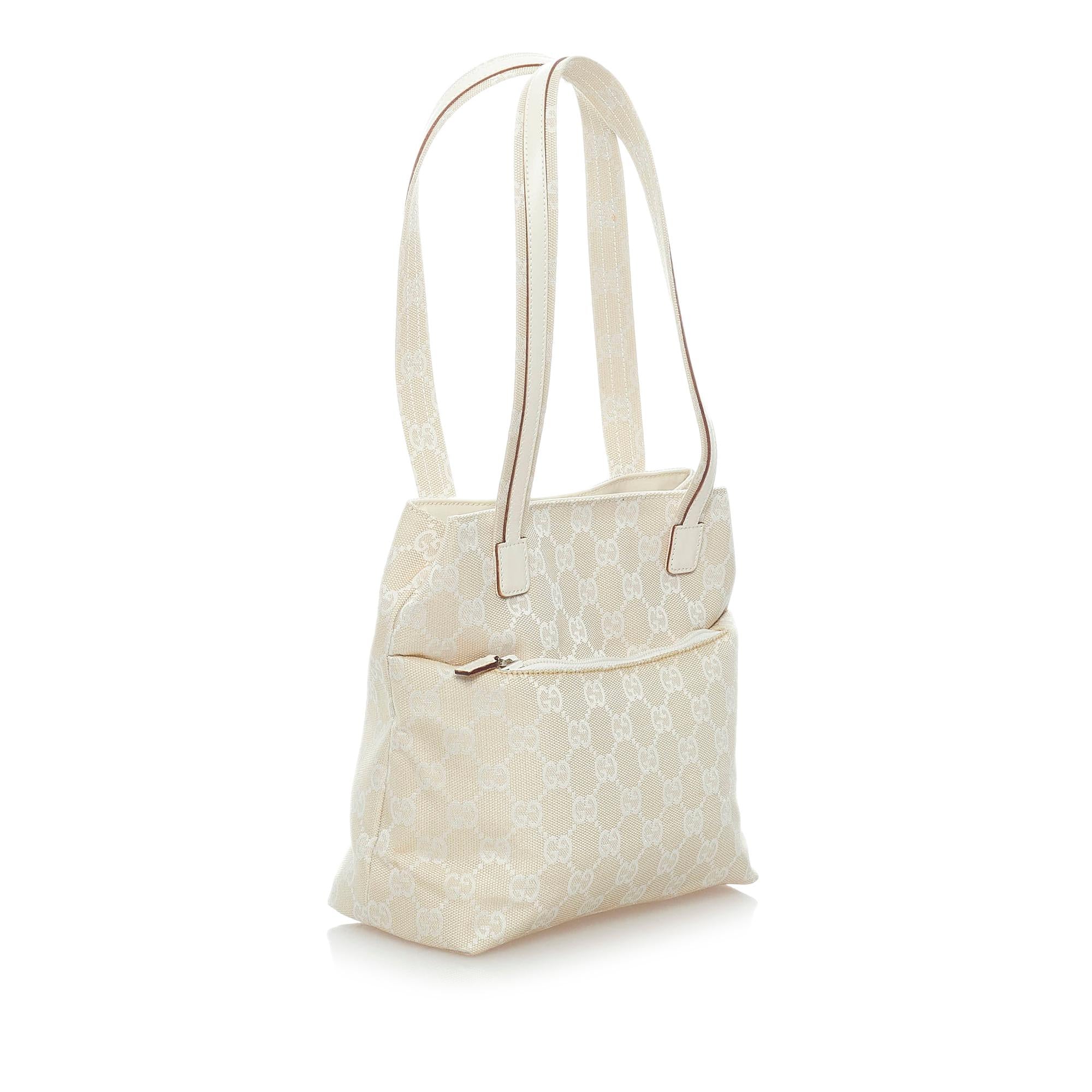Gucci Gucci Canvas Shoulder Bag (SHG-33282)
