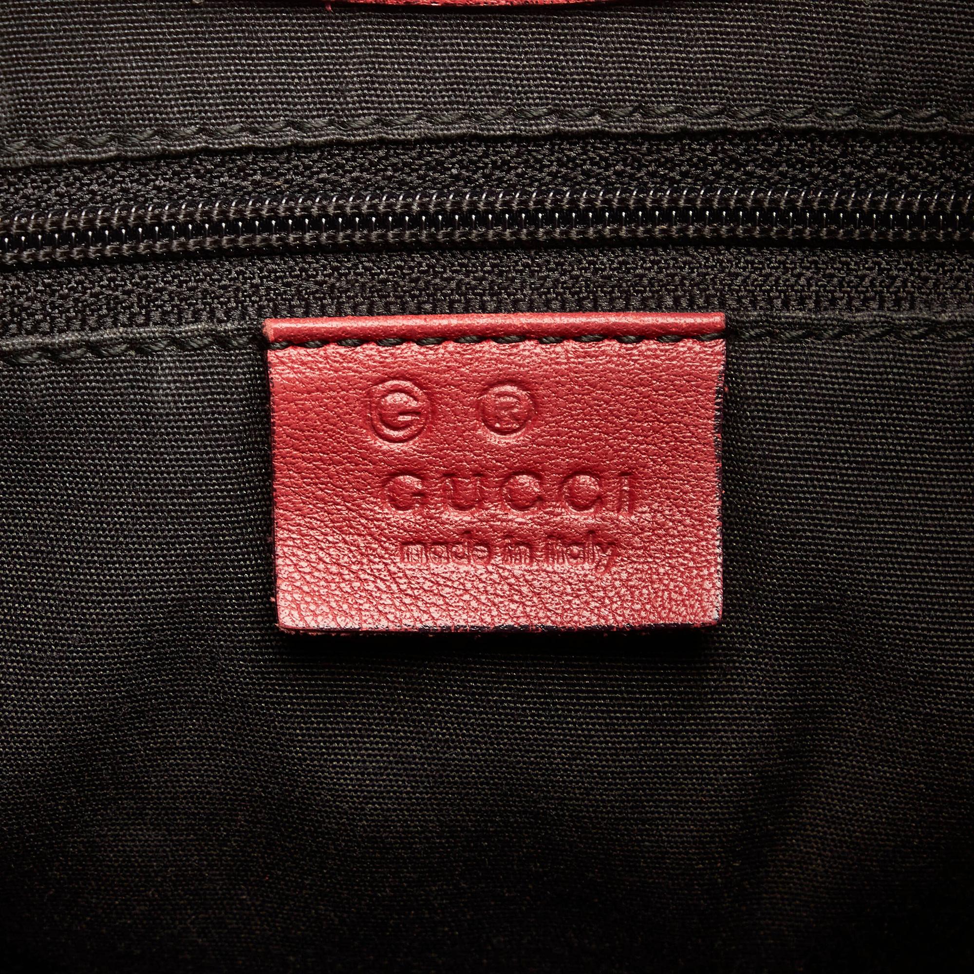 Gucci Gucci Canvas Shoulder Bag (SHG-33479)
