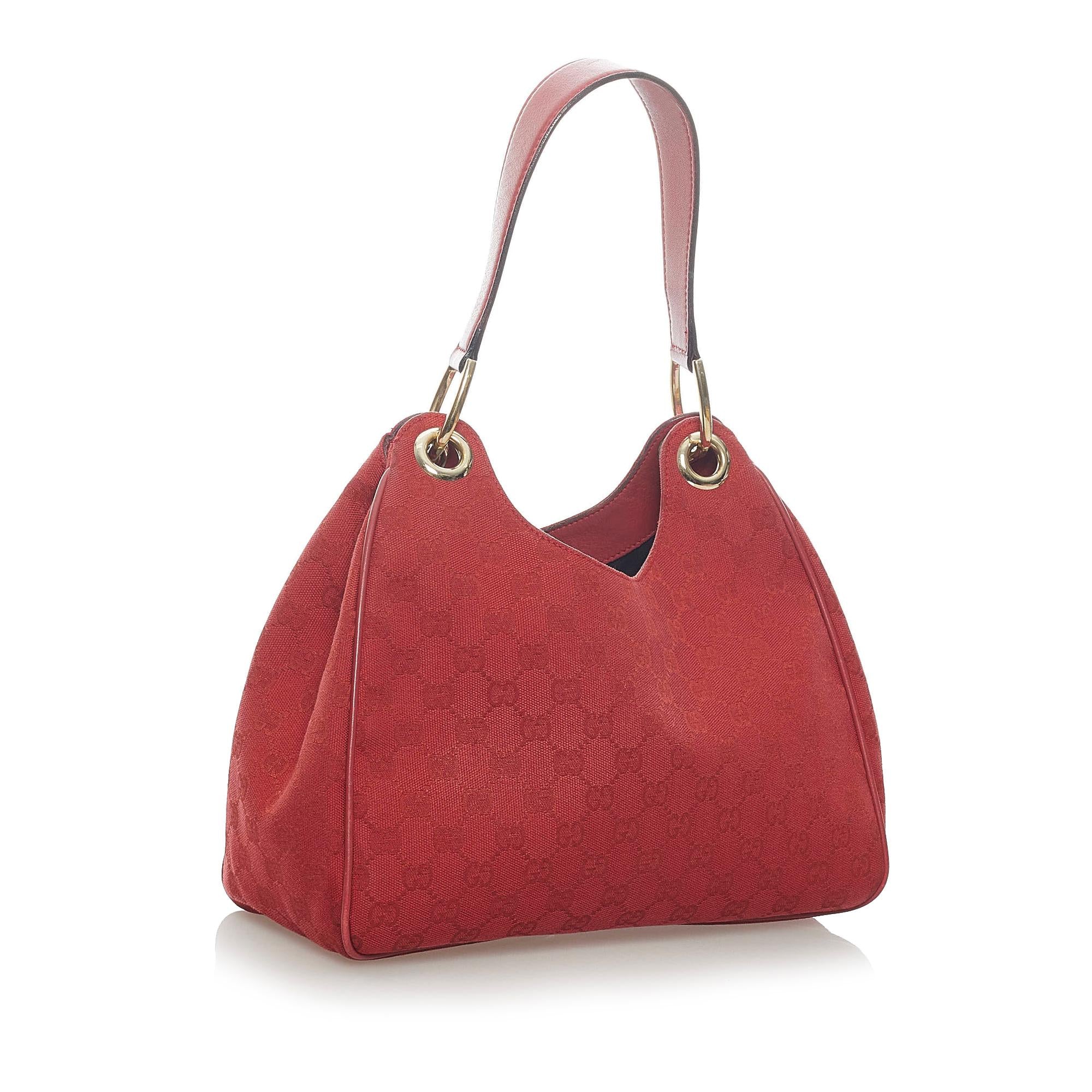 Gucci Gucci Canvas Shoulder Bag (SHG-33479)