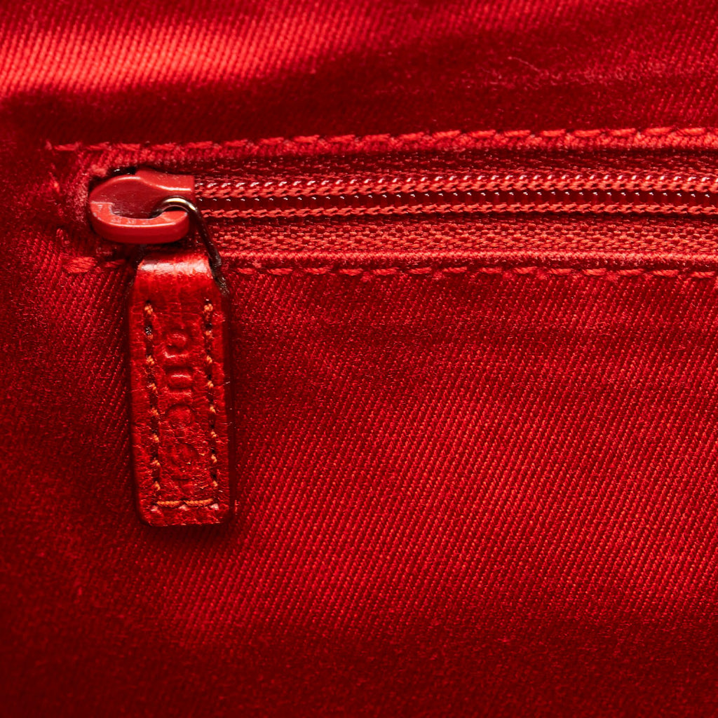 Gucci Gucci Canvas Shoulder Bag (SHG-33843)