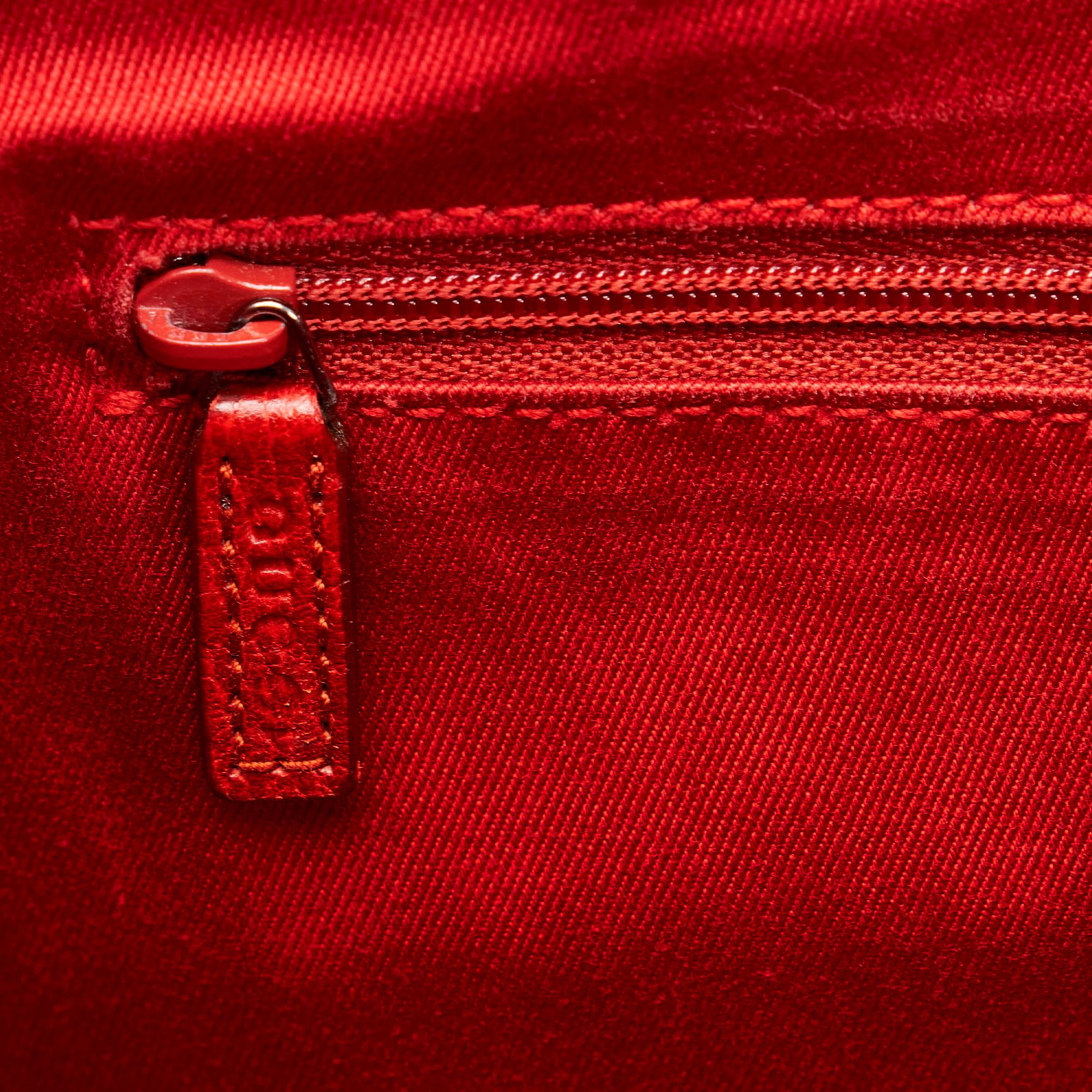 Gucci Gucci Canvas Shoulder Bag (SHG-33843)