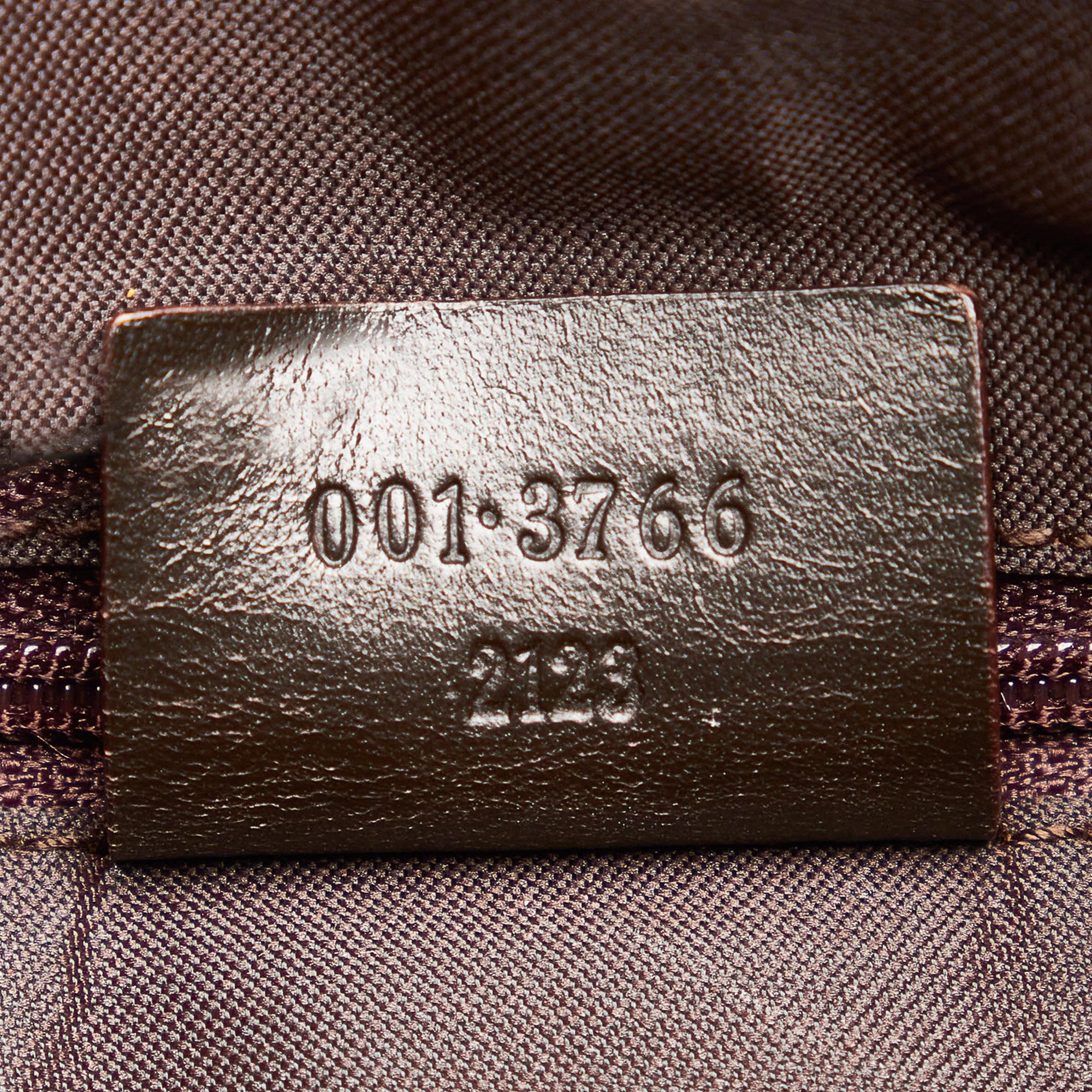 Gucci Gucci Canvas Shoulder Bag (SHG-34135)