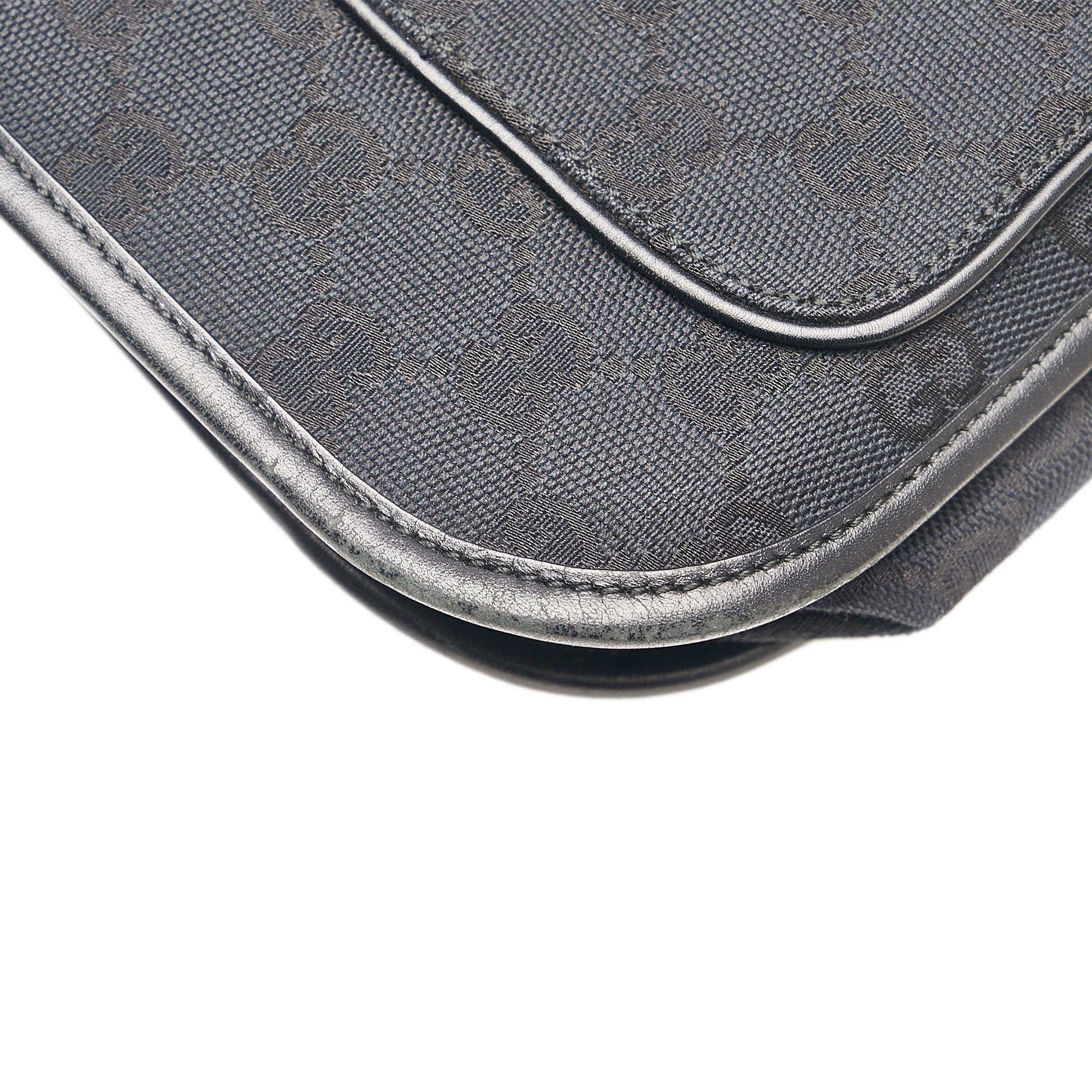 Gucci GG Canvas Shoulder Bag (SHG-34905)