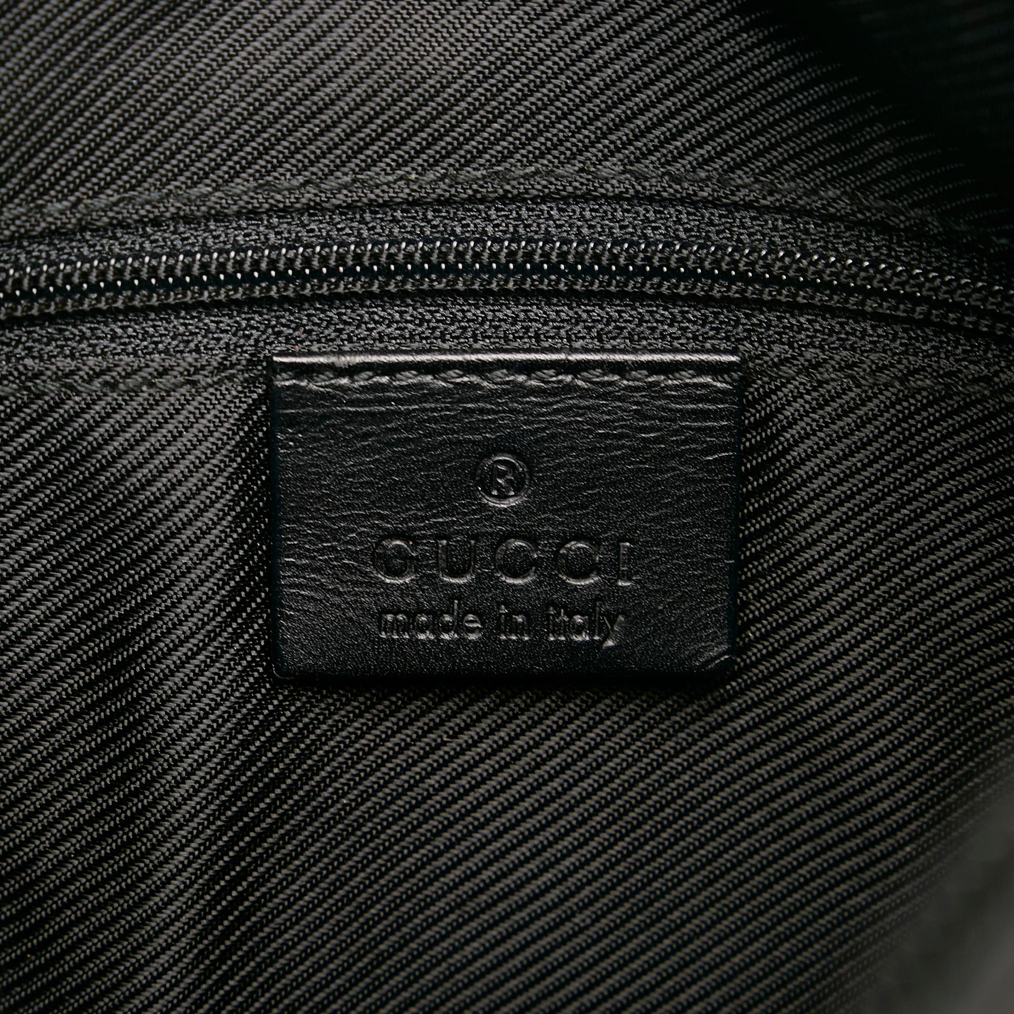 Gucci GG Canvas Shoulder Bag (SHG-34905)