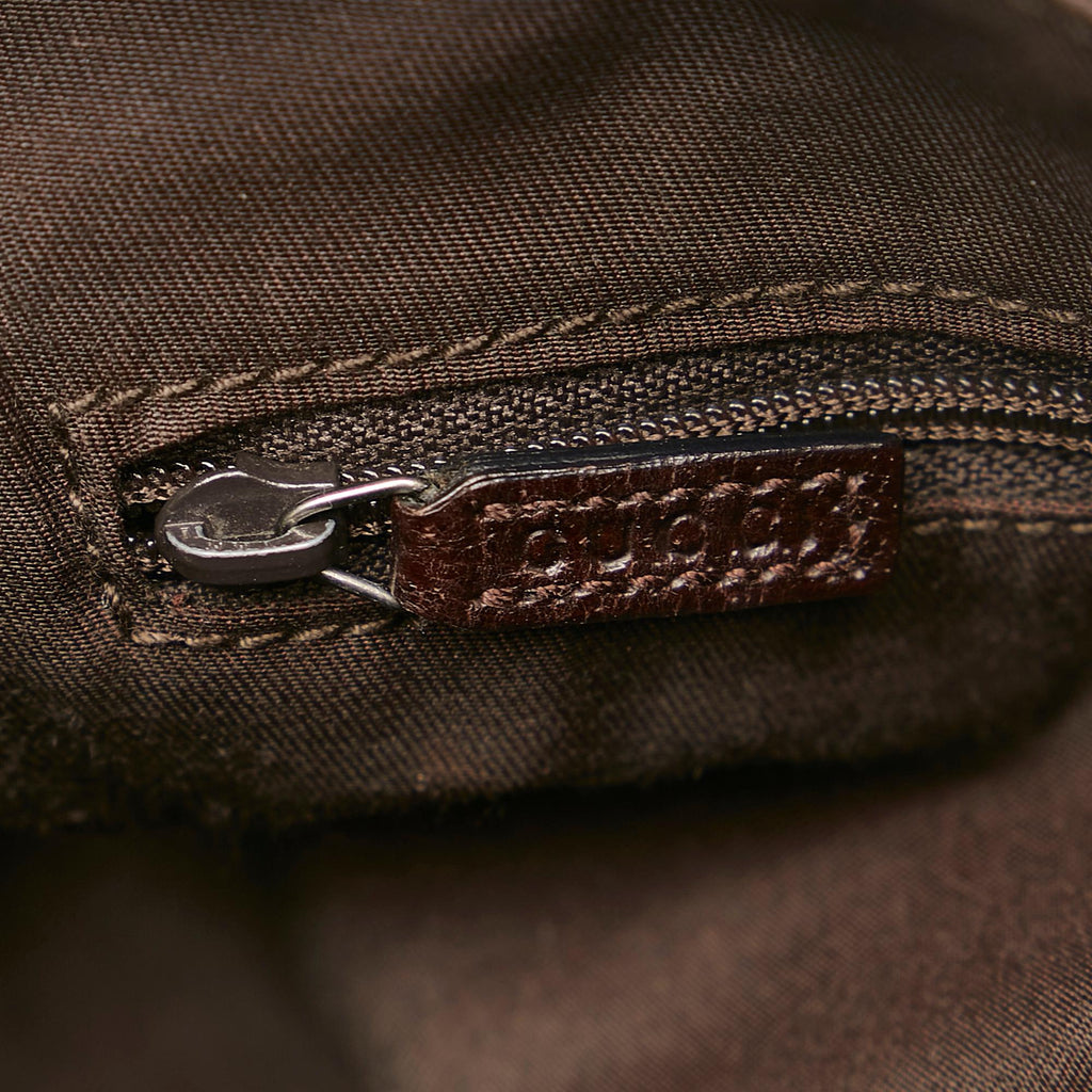 Gucci GG Canvas Shoulder Bag (SHG-35650)
