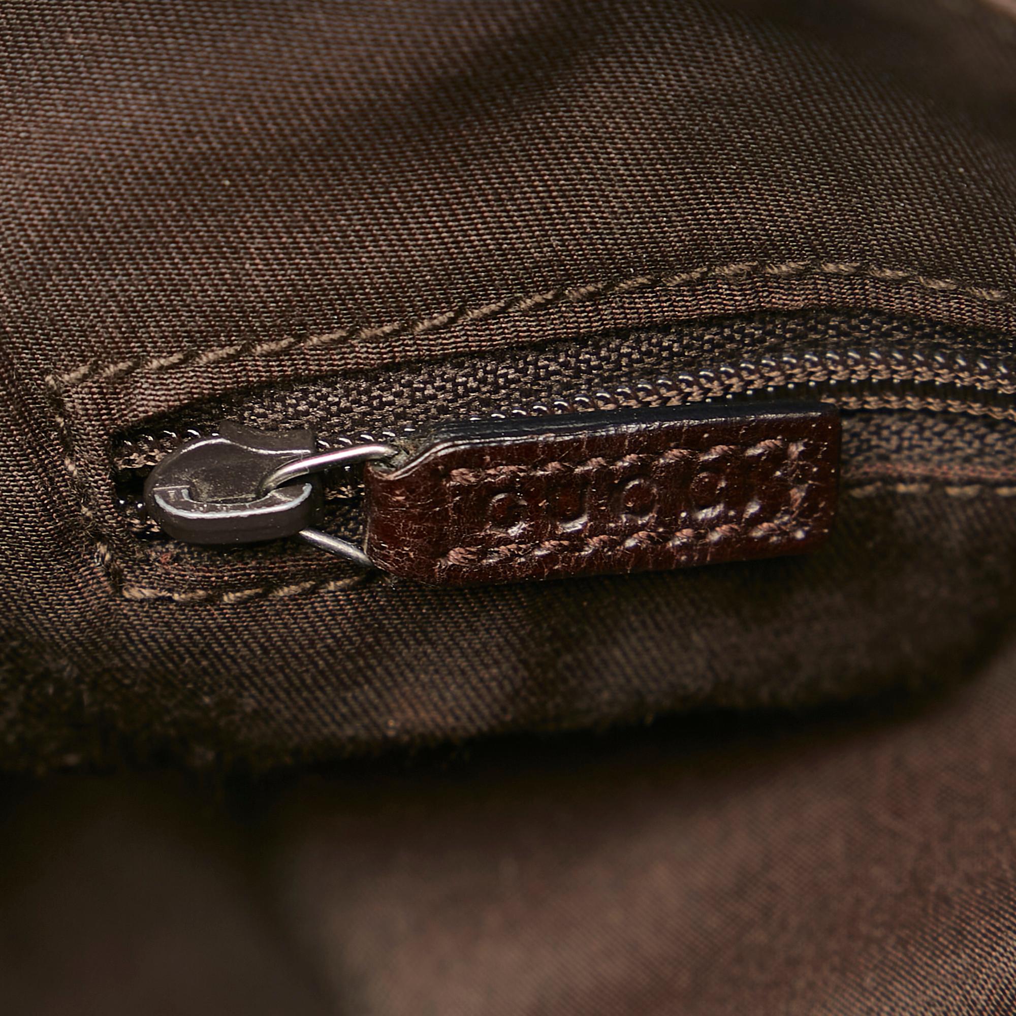 Gucci GG Canvas Shoulder Bag (SHG-35650)