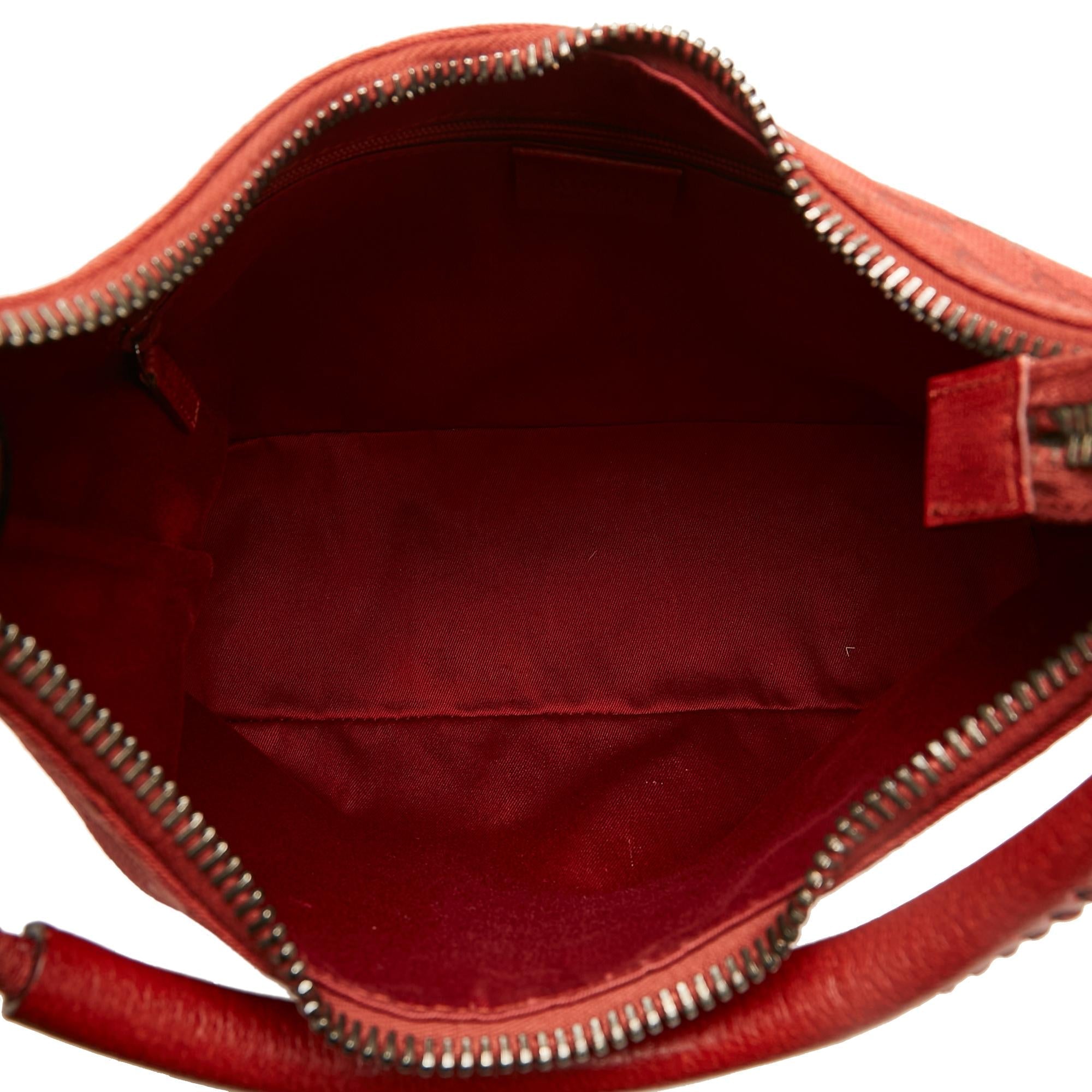 Gucci GG Canvas Shoulder Bag (SHG-uKltDG)