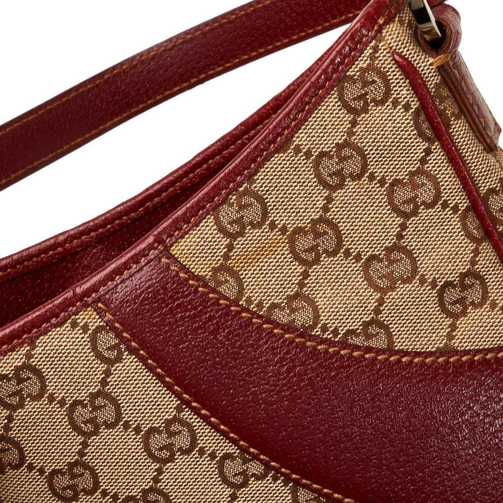 Gucci GG Canvas Shoulder Bag (SHG-P3d4eF)