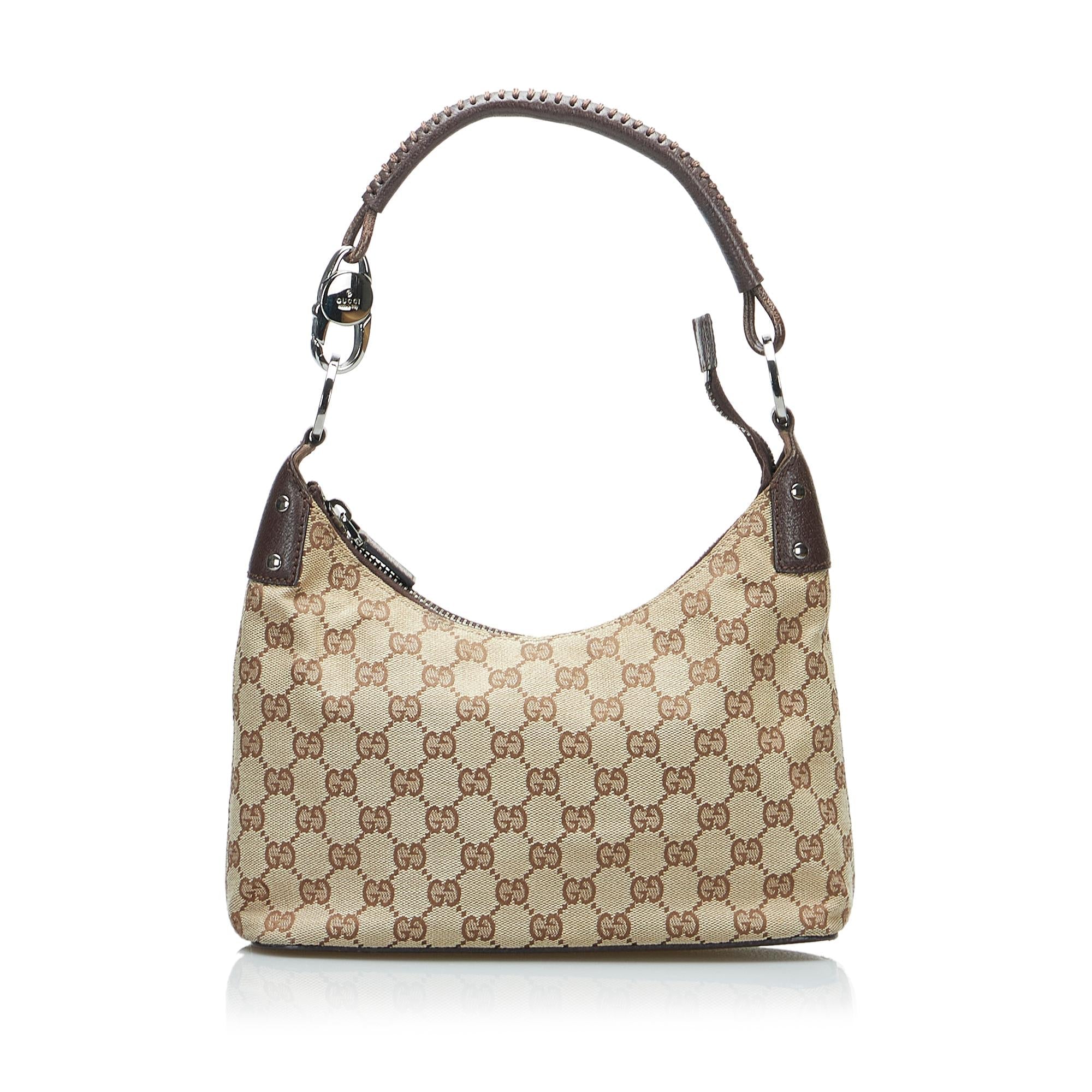 Gucci GG Canvas Shoulder Bag (SHG-mViepe)