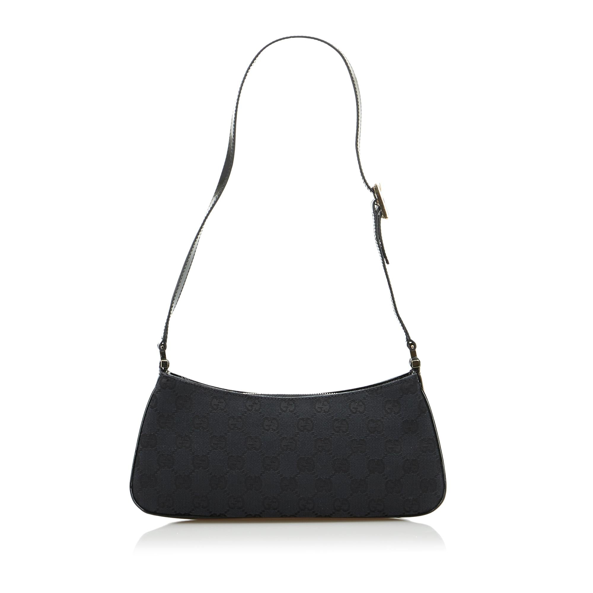 Gucci GG Canvas Shoulder Bag (SHG-bRqtr3)