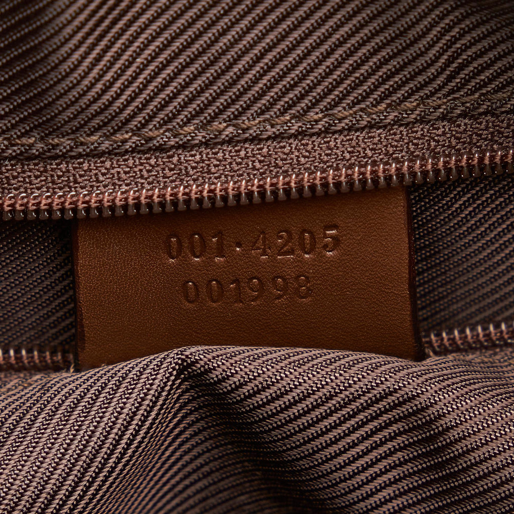 Gucci GG Canvas Shoulder Bag (SHG-x3GZn7)