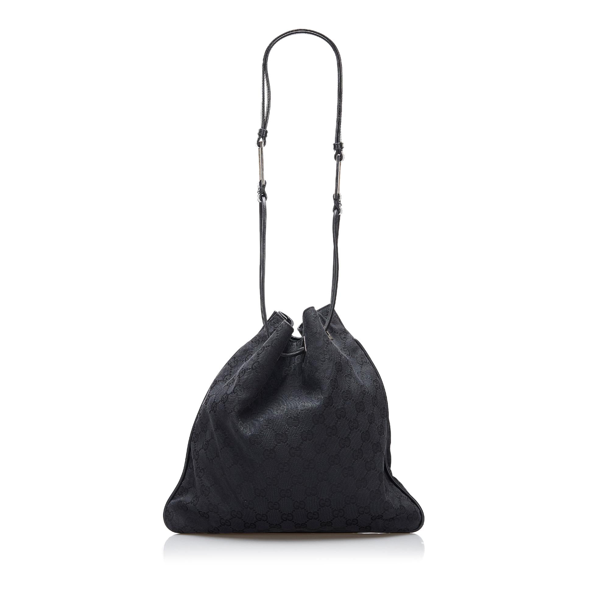 Gucci GG Canvas Shoulder Bag (SHG-lipcoD)