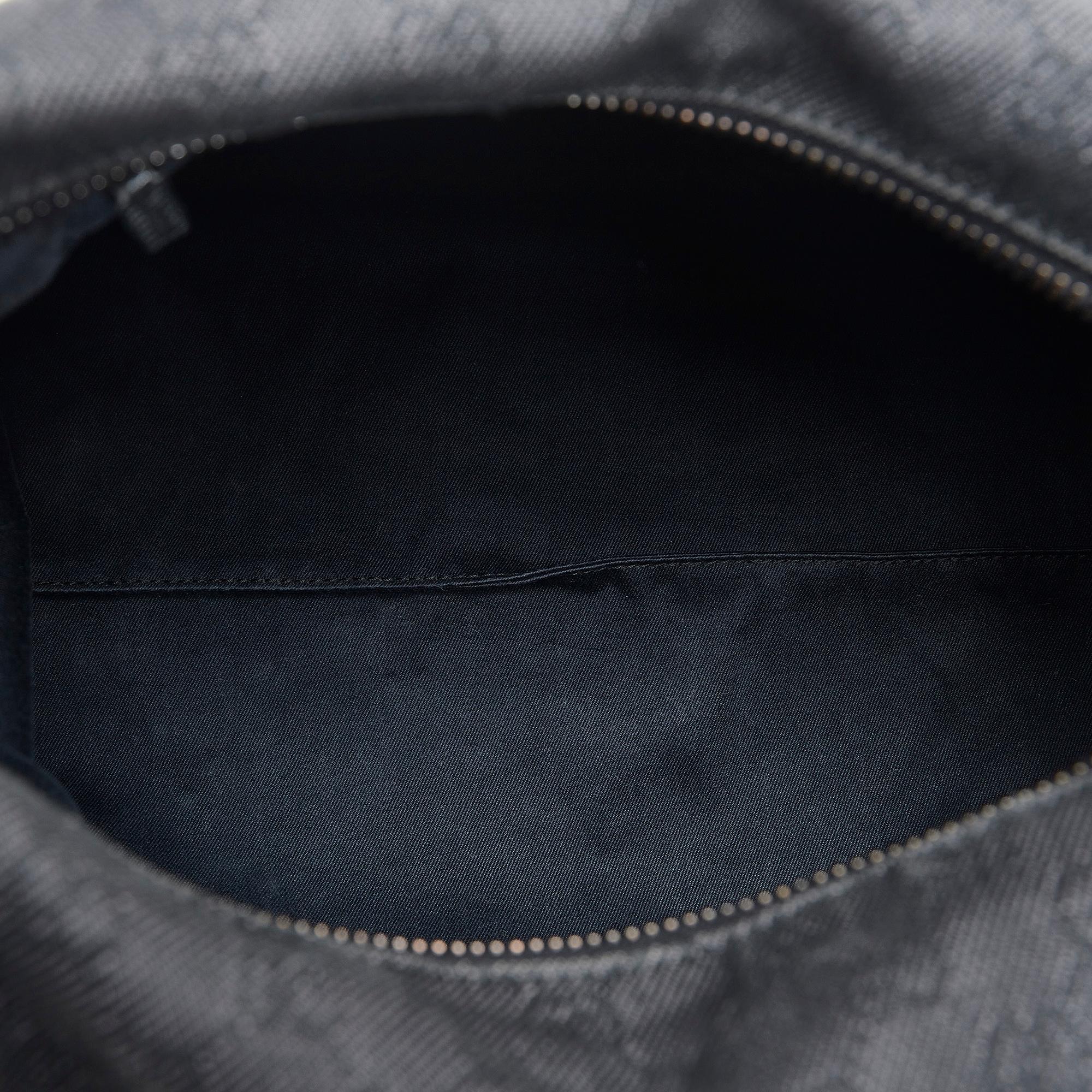 Gucci GG Canvas Shoulder Bag (SHG-fi1l57)