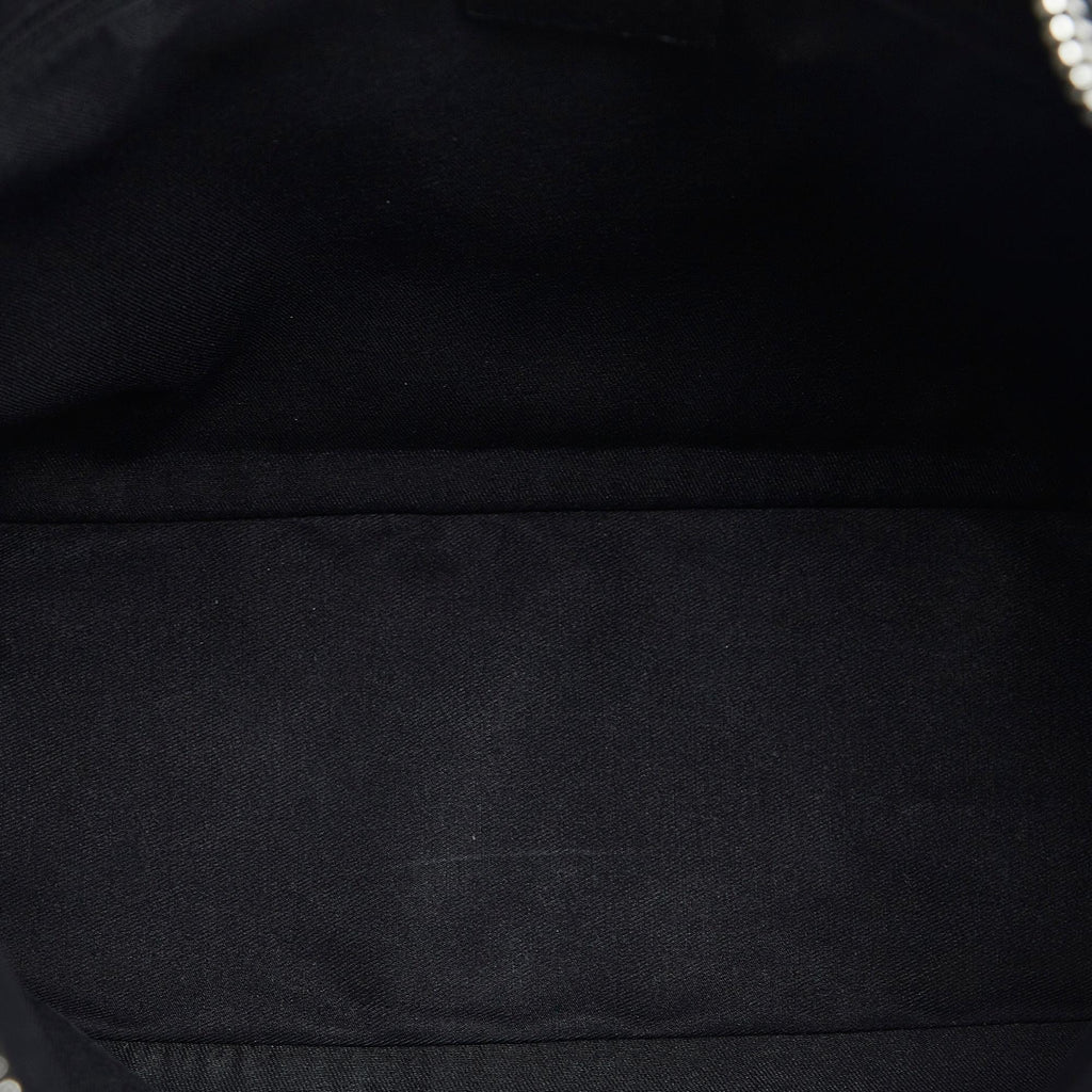 Gucci GG Canvas Shoulder Bag (SHG-txAOOc)