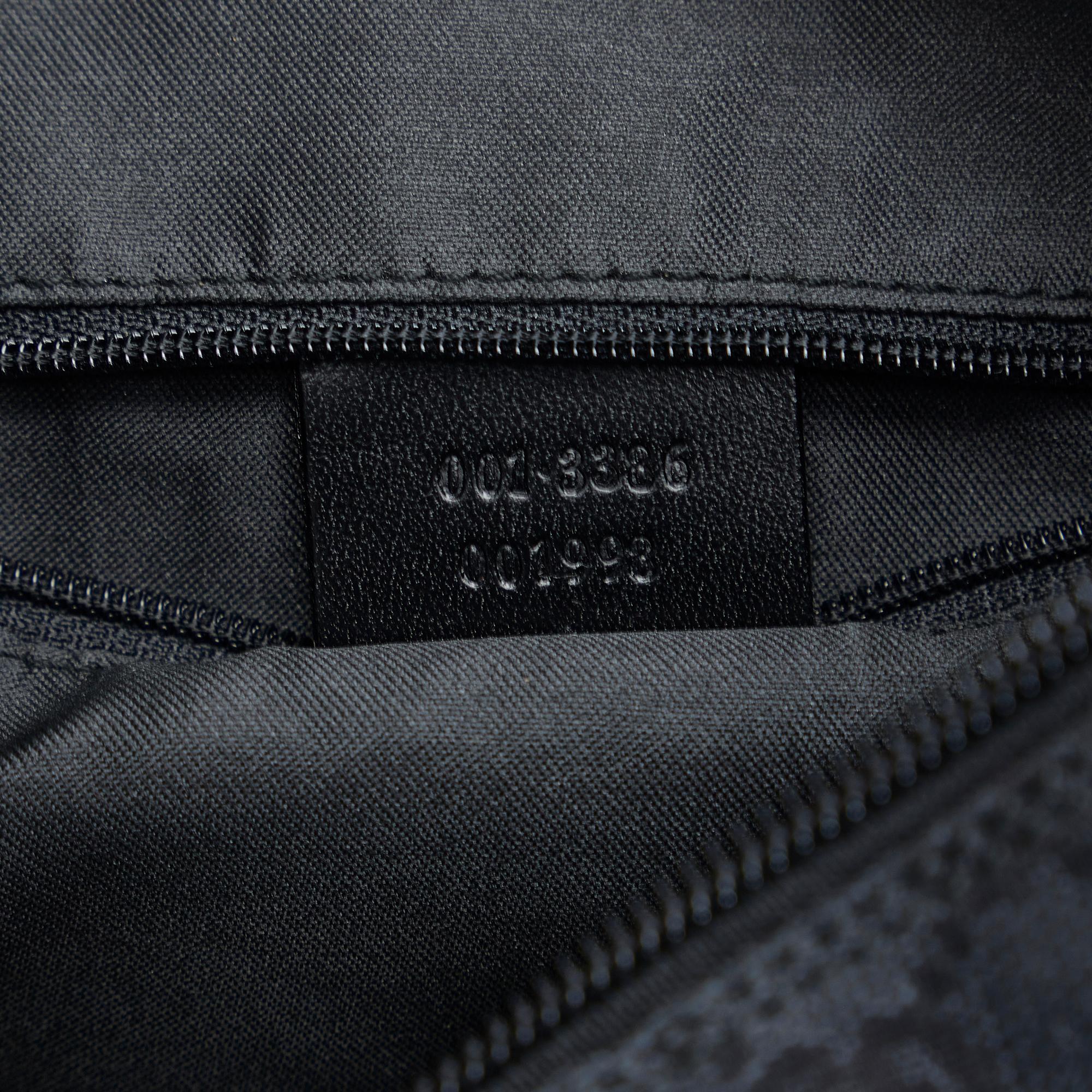 Gucci GG Canvas Shoulder Bag (SHG-DkqJHu)