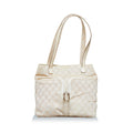 Gucci GG Canvas Shoulder Bag (SHG-iWqhNt)