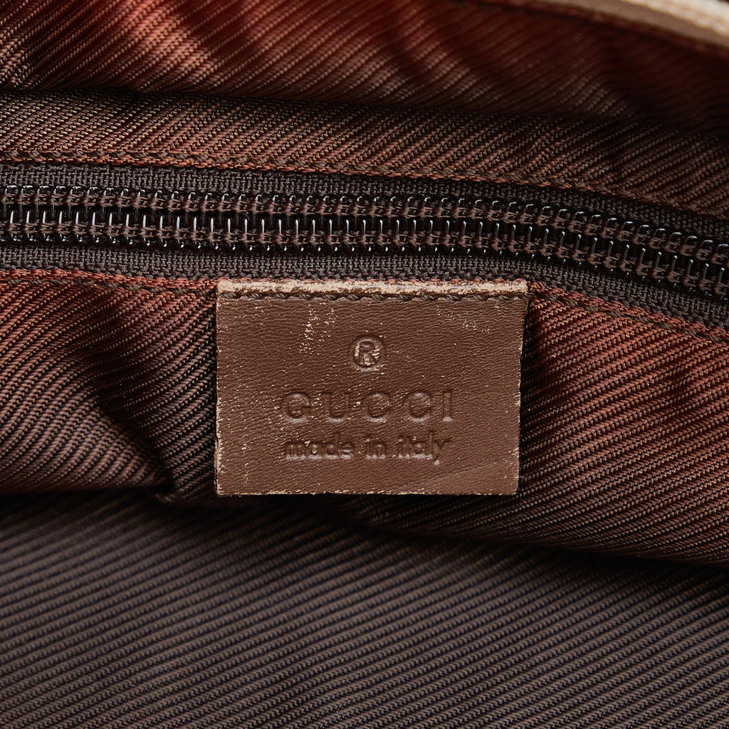Gucci GG Canvas Shoulder Bag (SHG-bQW4b1)