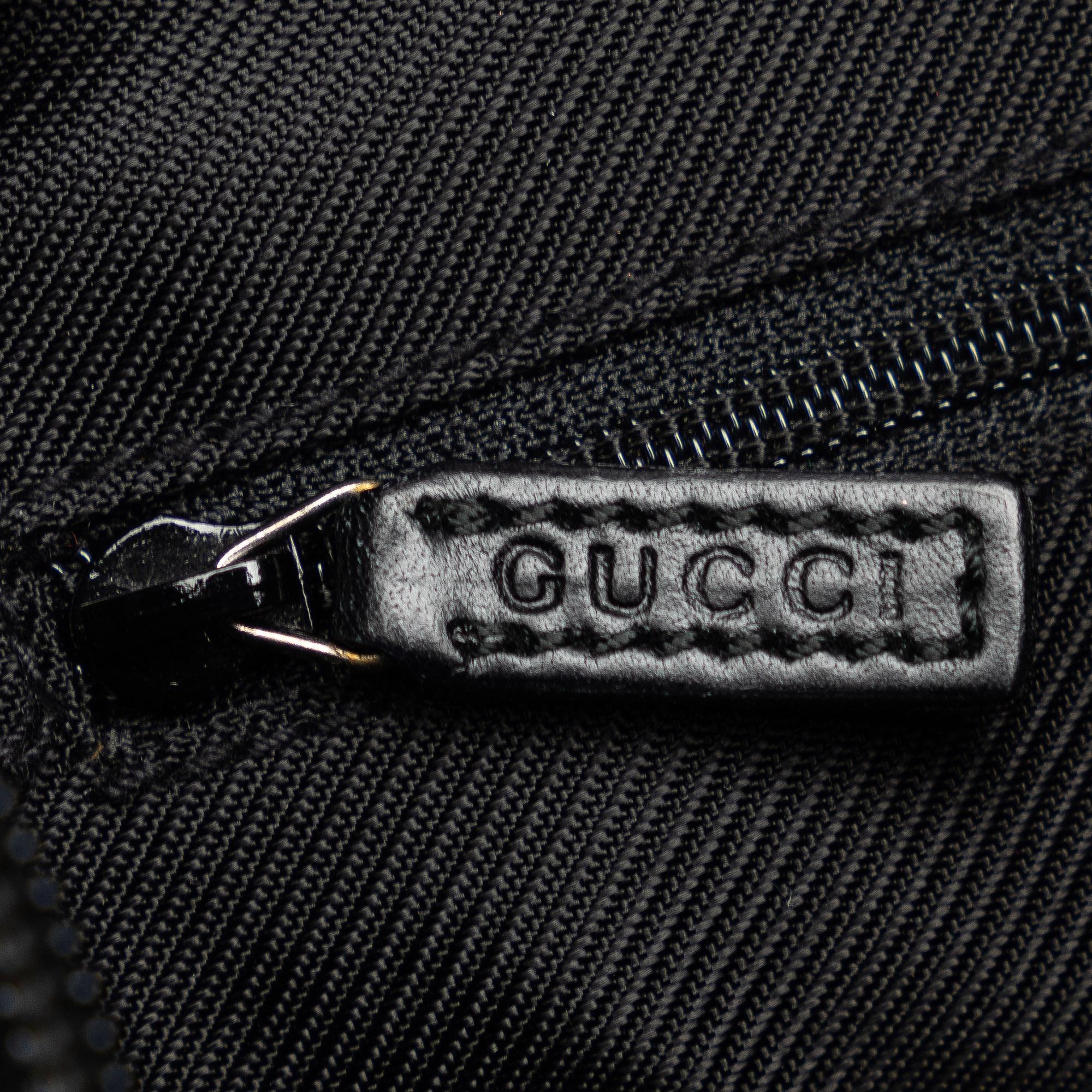 Gucci GG Canvas Shoulder Bag (SHG-VwA6iV)