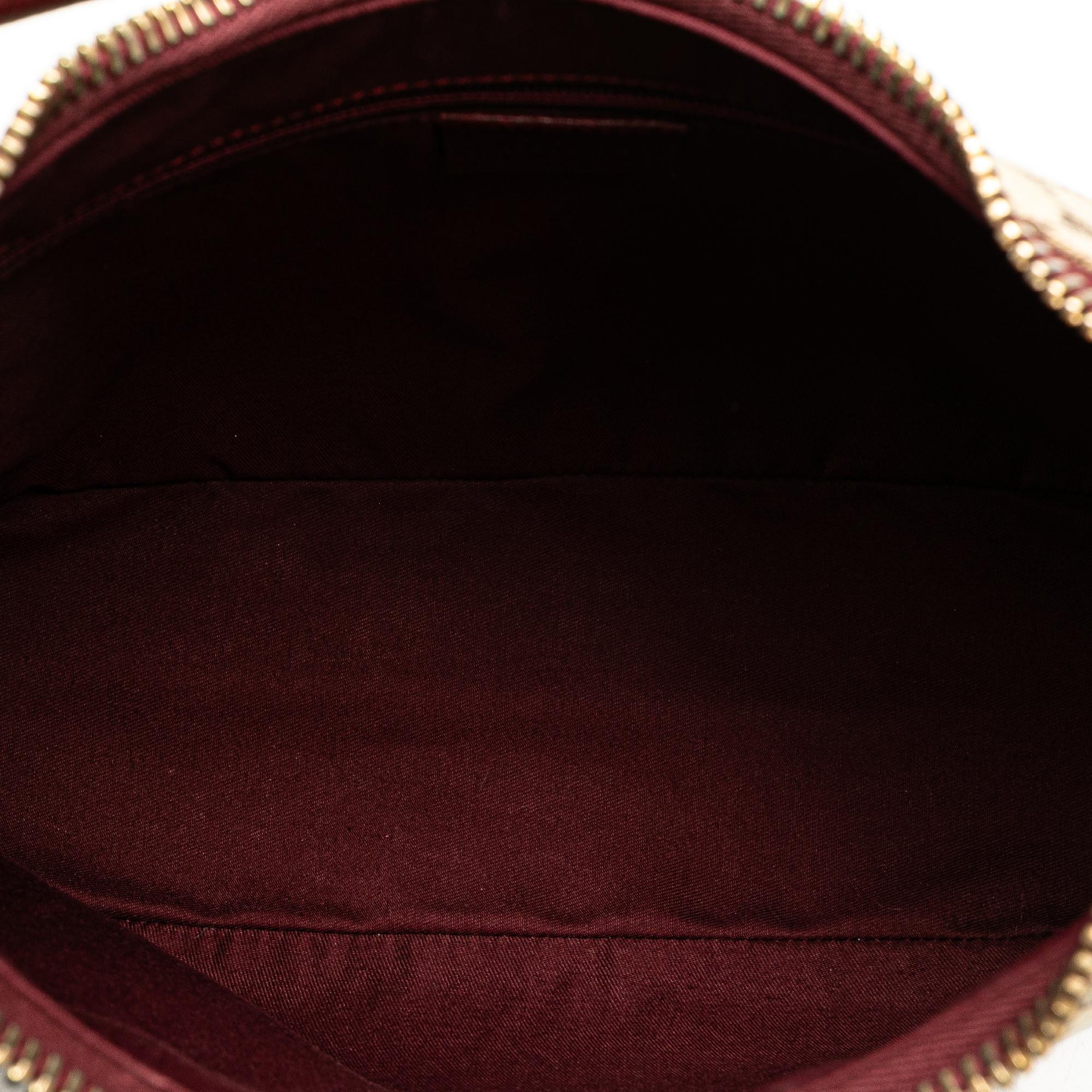 Gucci GG Canvas Shoulder Bag (SHG-hpso8j)