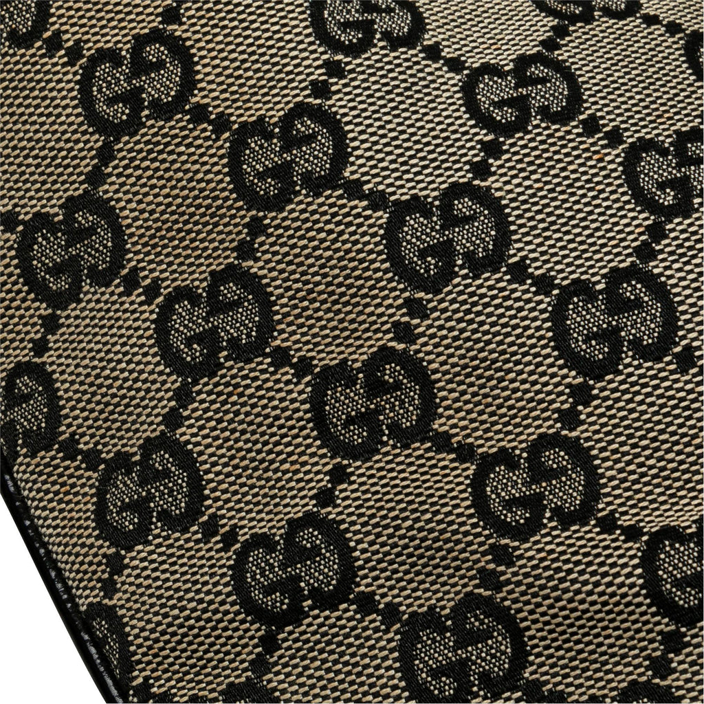 Gucci GG Canvas Shoulder Bag (SHG-GpFJwE)