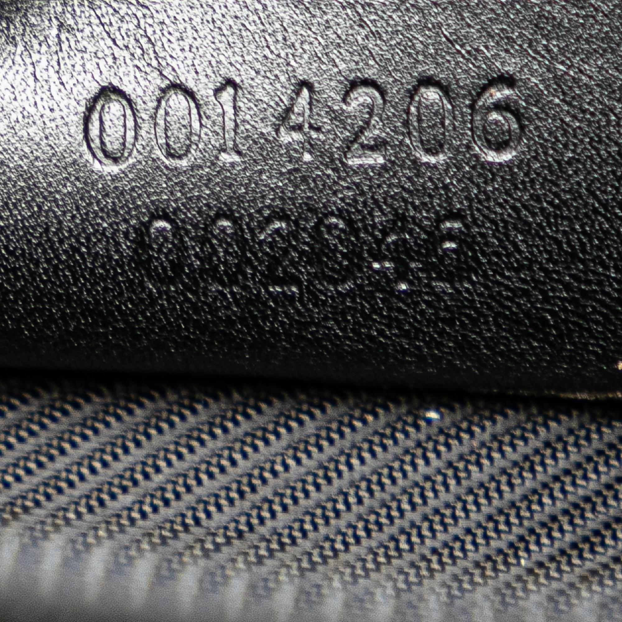 Gucci GG Canvas Shoulder Bag (SHG-PpqADZ)