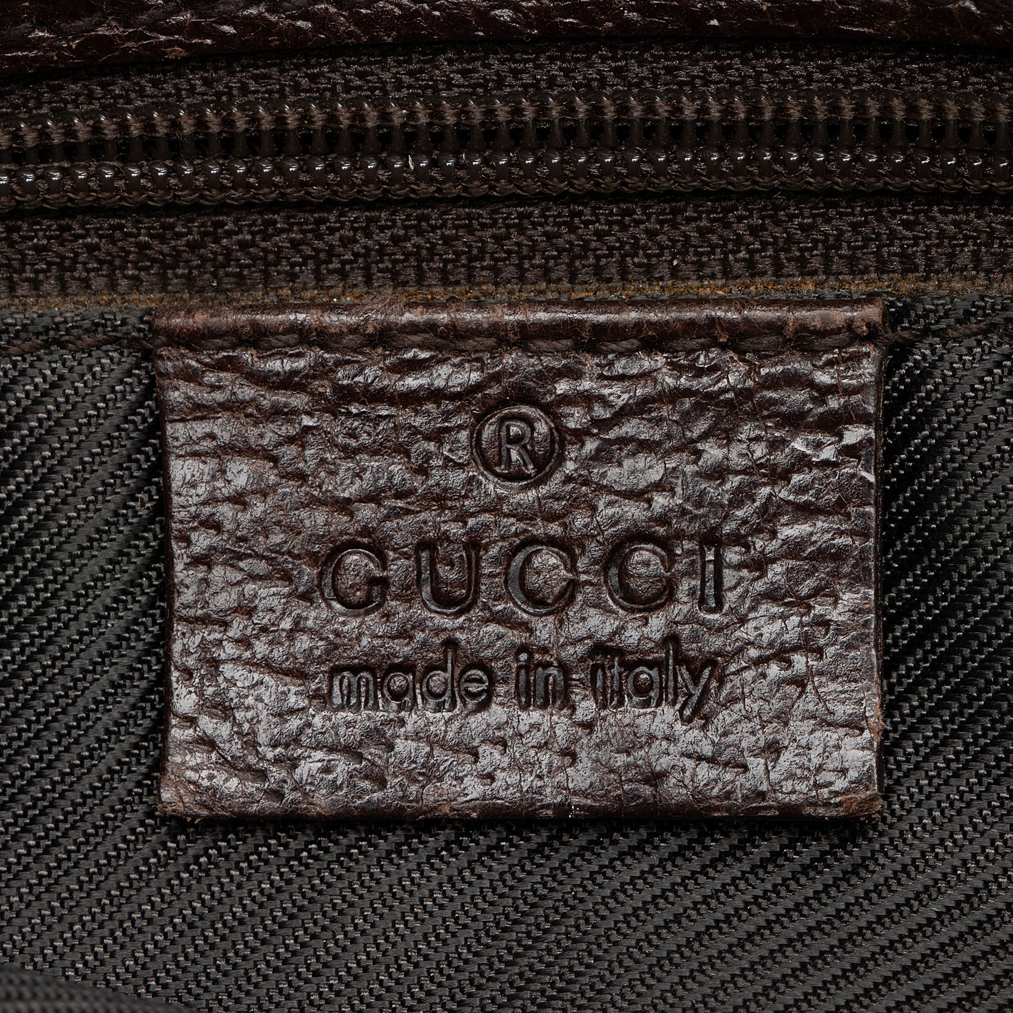 Gucci GG Canvas Small Waist Belt Bag (SHF-aTzoiD)