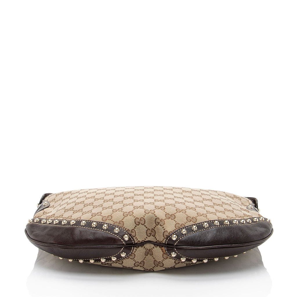Gucci GG Canvas Studded Pelham Medium MessLBger