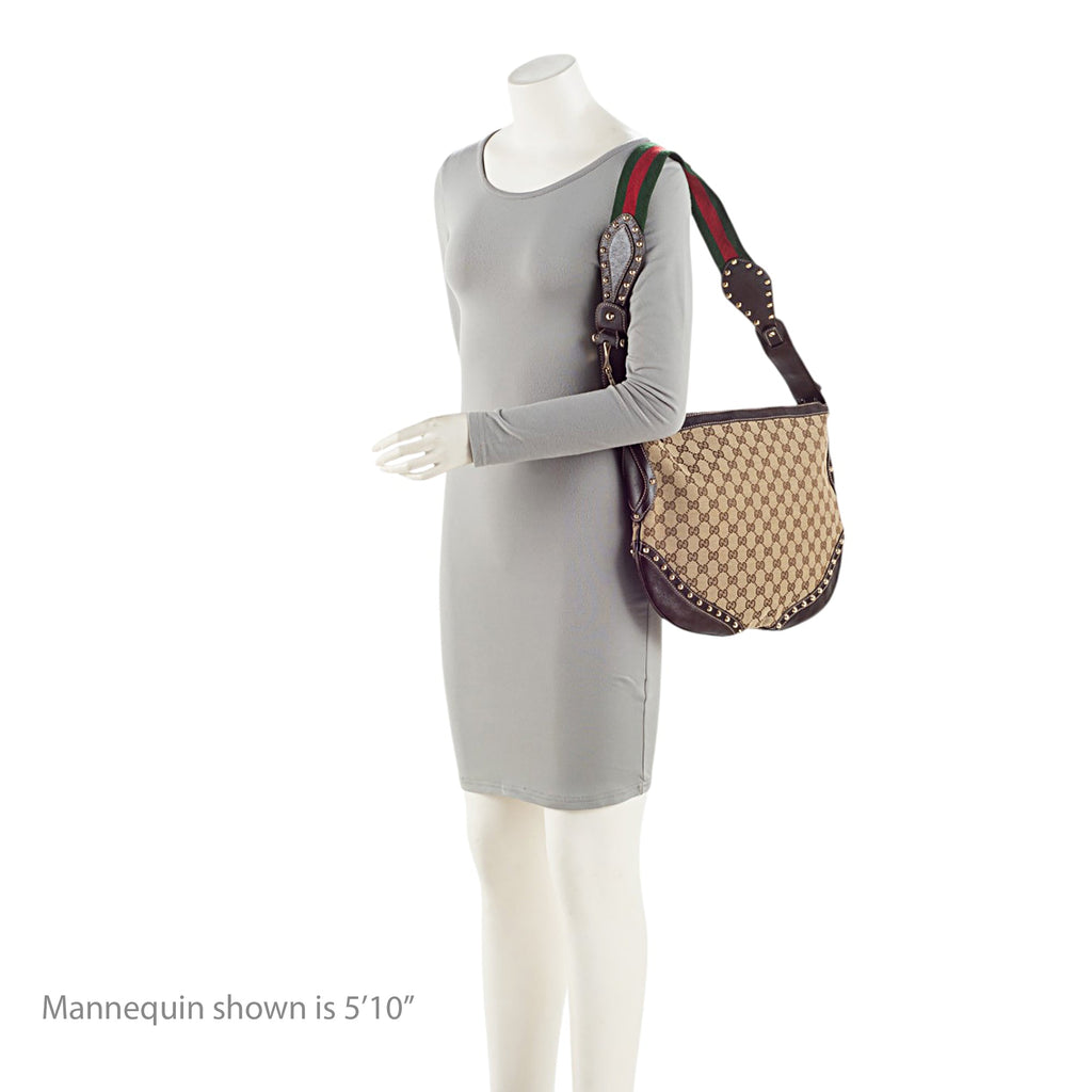 Gucci GG Canvas Studded Pelham Medium MessLBger