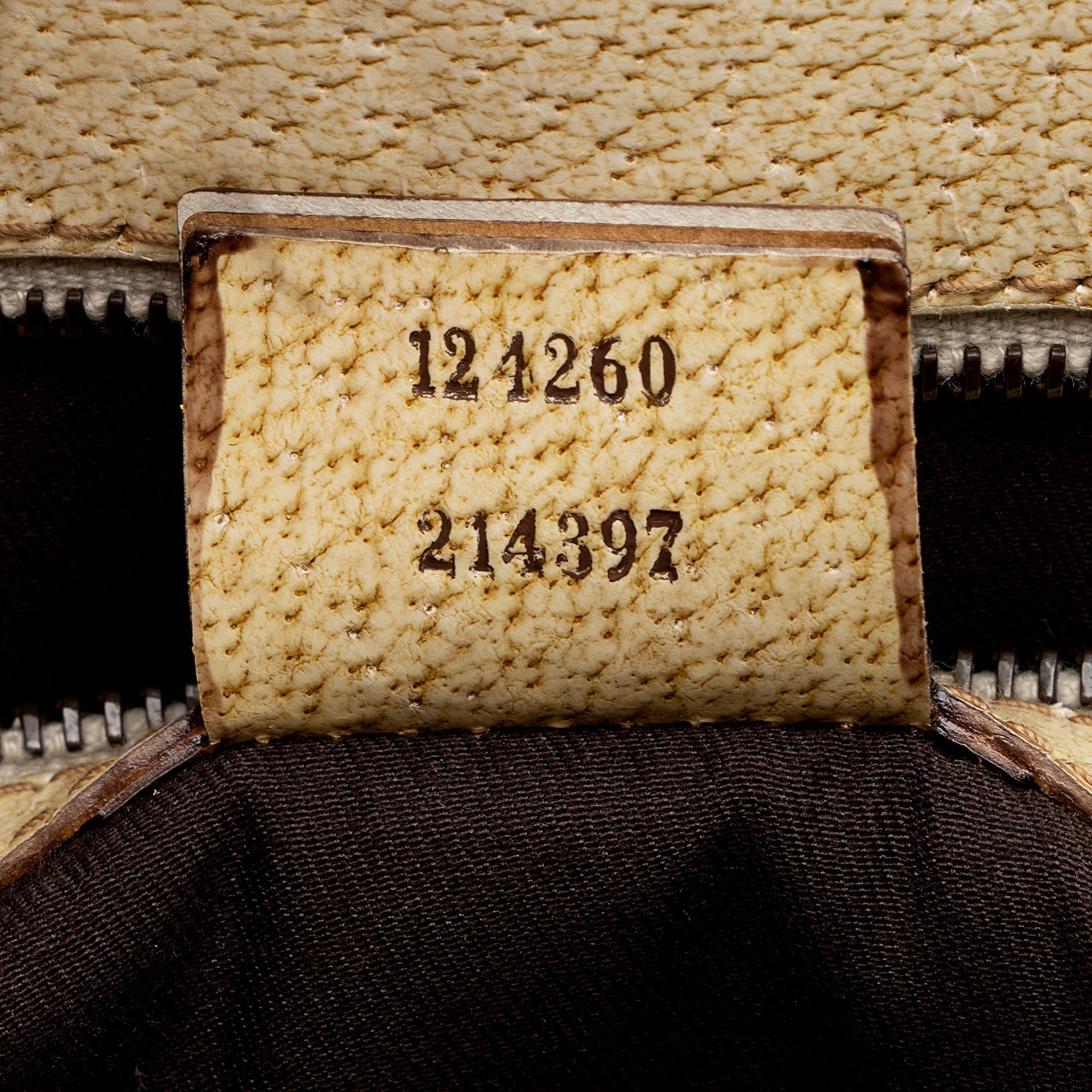 Gucci GG Canvas Studded Tote (SHF-22871)