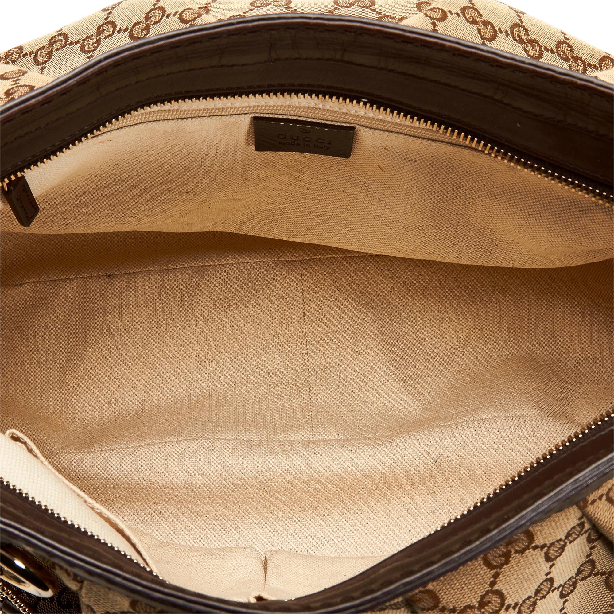 Gucci GG Canvas Sukey Crossbody Bag (SHG-mfMR1u)