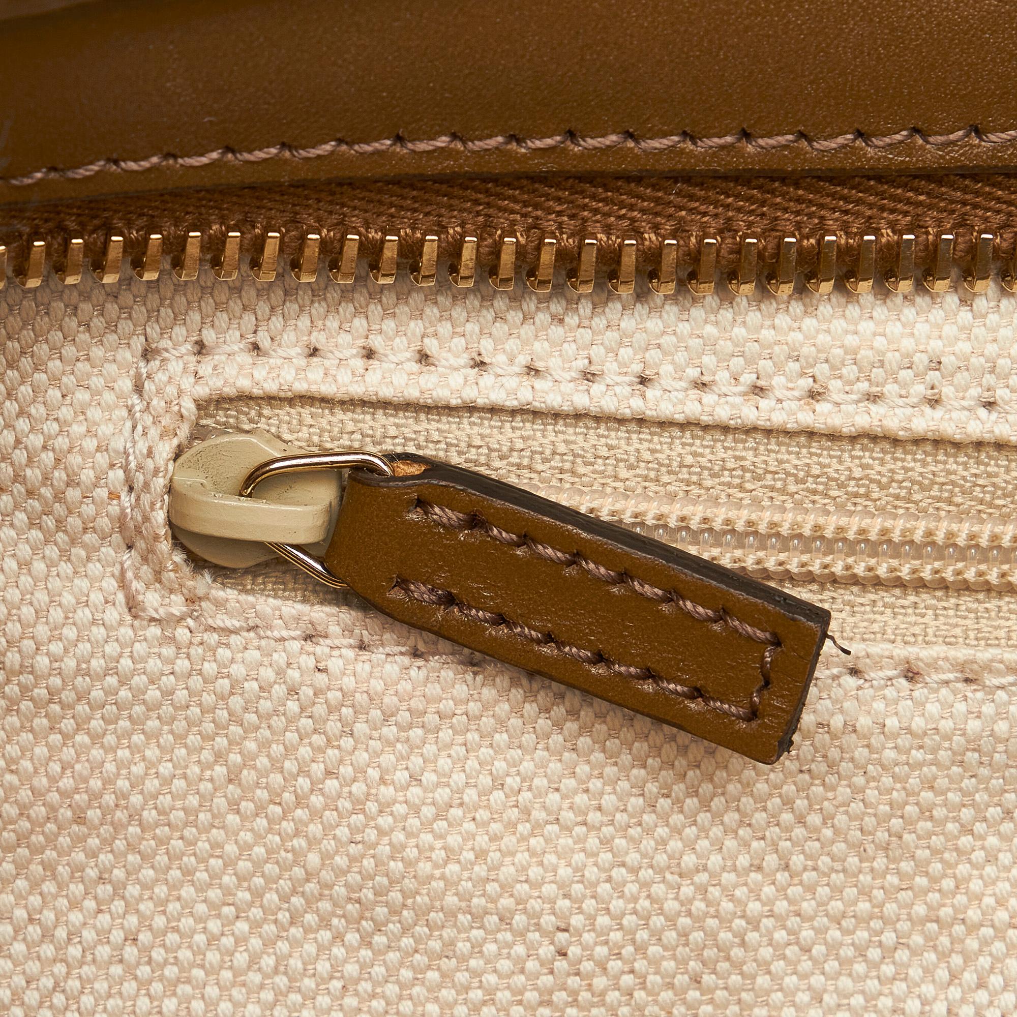 Gucci GG Canvas Sukey Crossbody Bag (SHG-hjOHd7)