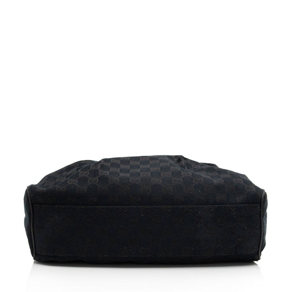 Gucci GG Canvas Sukey Medium Tote (SHF-cYxwRU)
