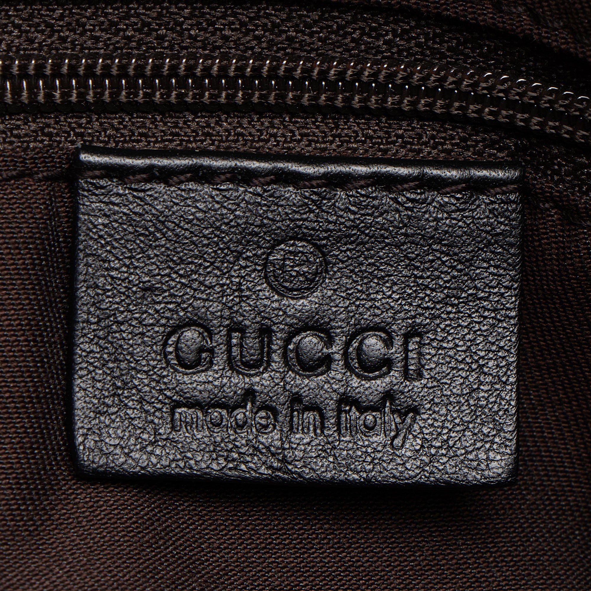 Gucci GG Canvas Sukey Medium Tote (SHF-zAgZ42)