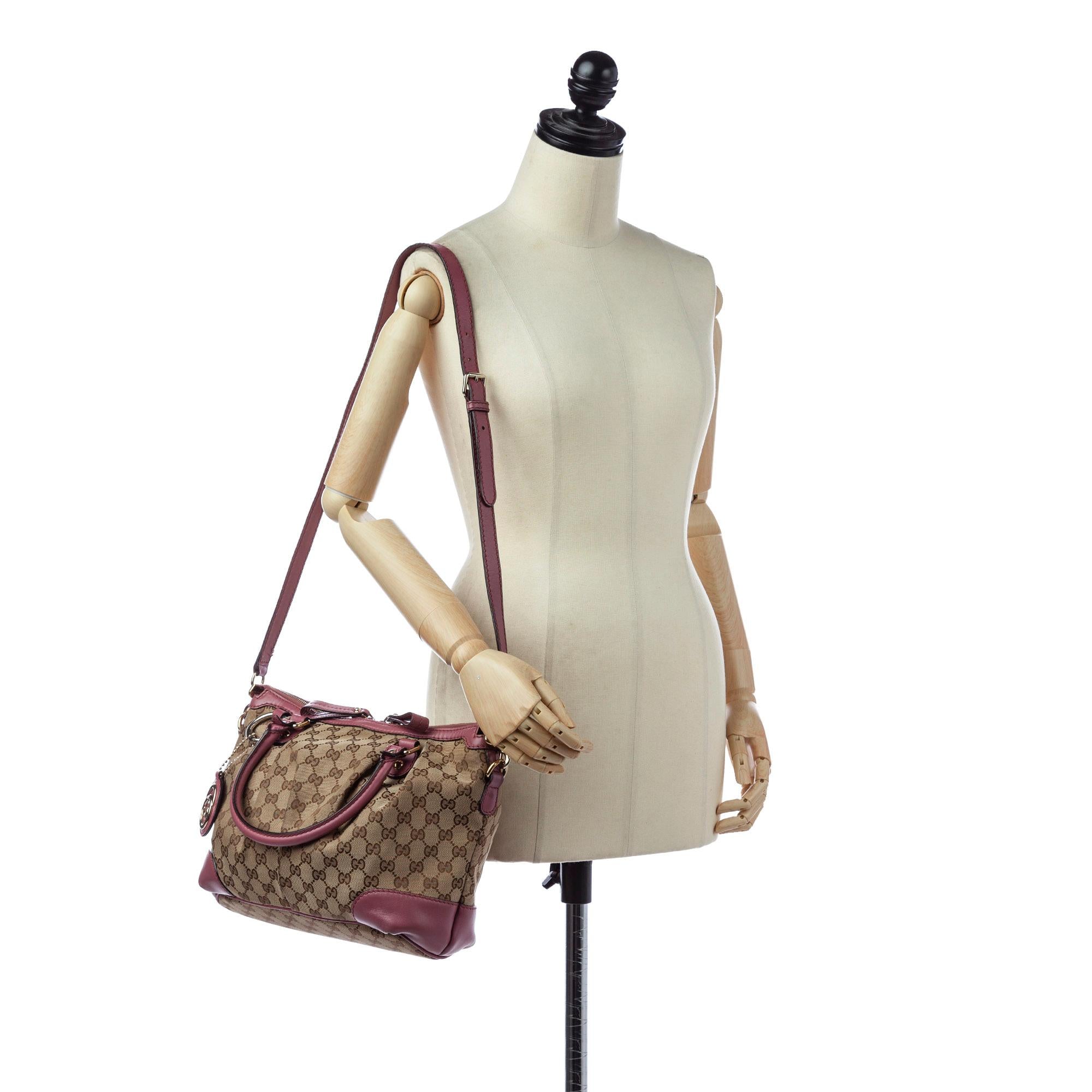 Gucci Gucci Canvas Sukey Satchel (SHG-21085)